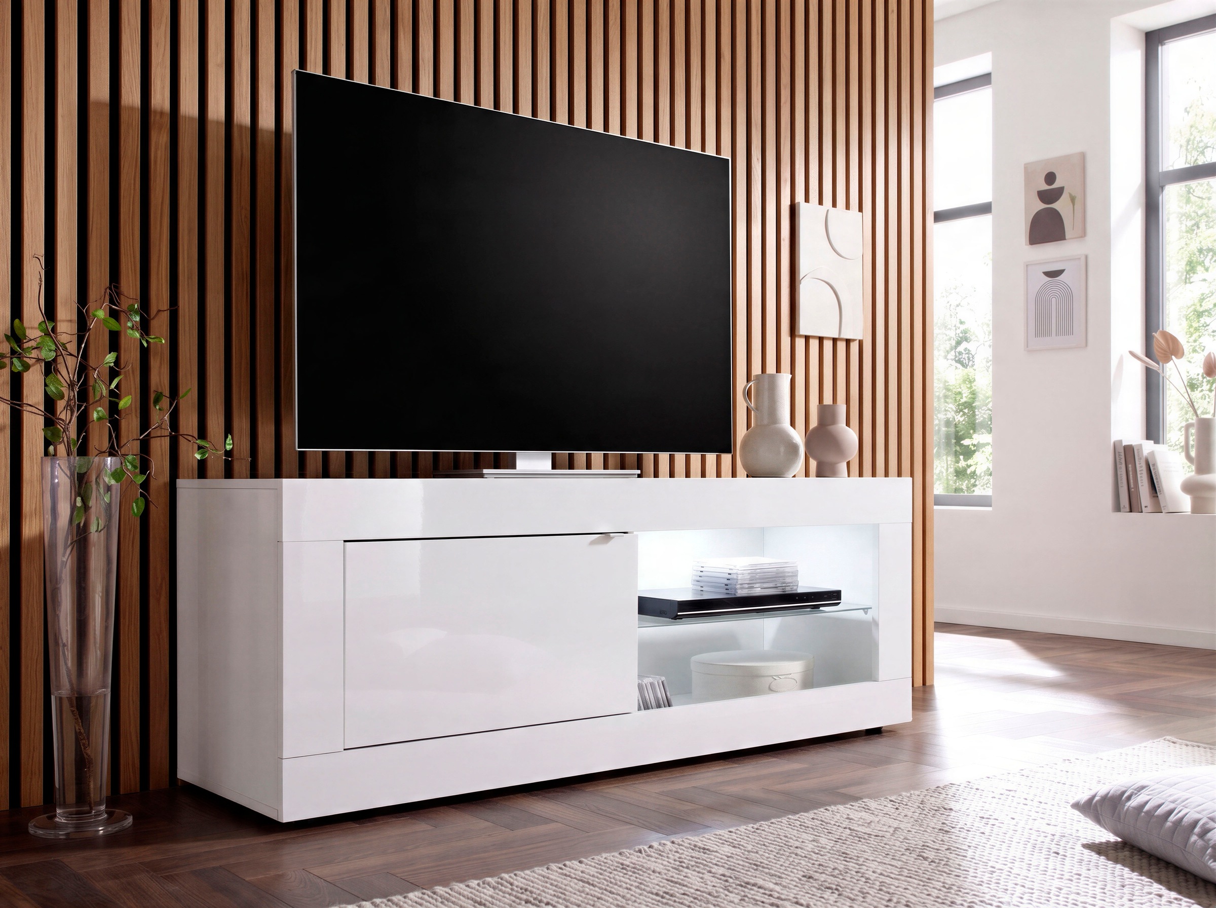 Home affaire Lowboard »Basic Breite 140 cm, TV-Board 1 Tür, 2 offene Fächer (Glasboden),« TV-Kommode, Metallgriff, moderne Rahmenoptik, Farbauswahl