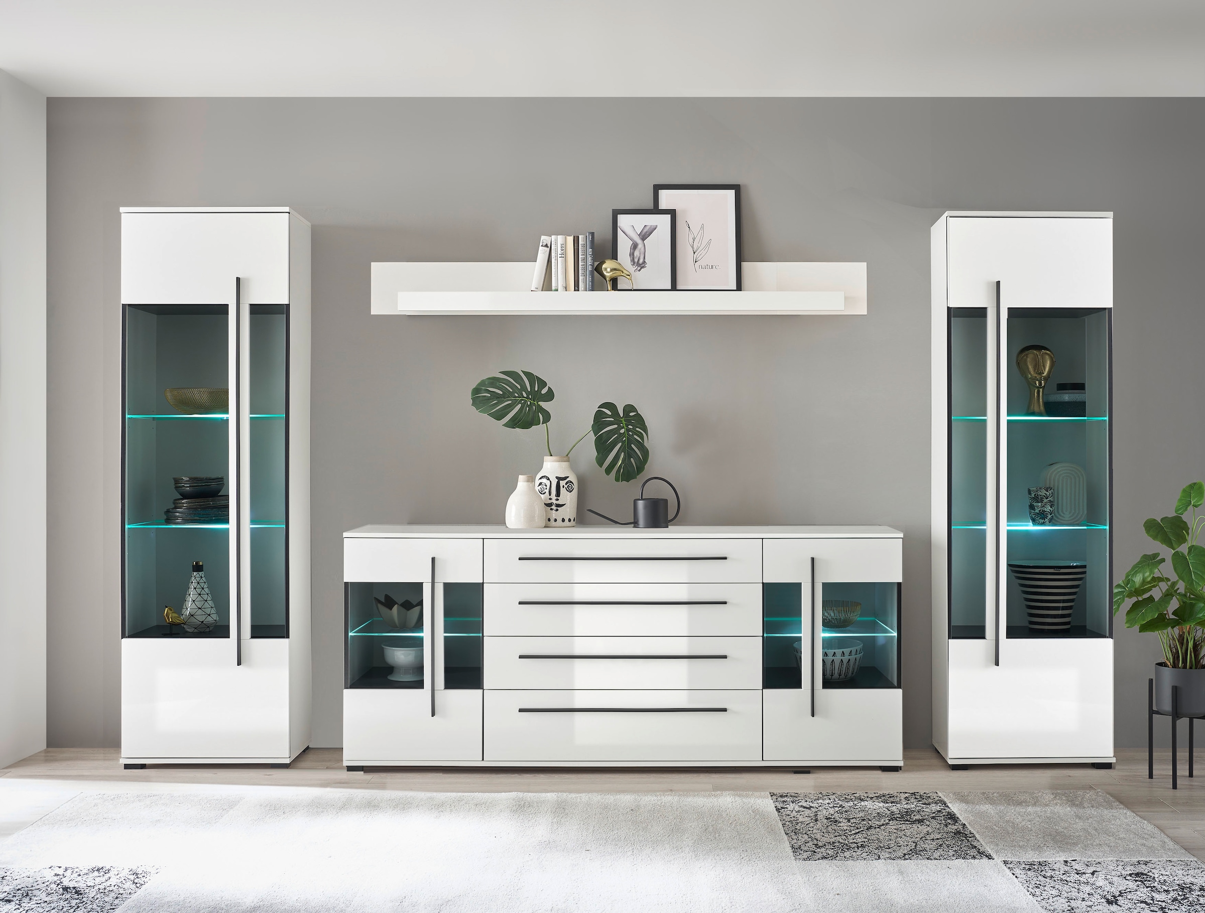 Home affaire Sideboard »Cantara, moderner Schrank, Kommode in Eiche Evoke oder weiss« schwarze Stangengriffe, ausreichend Stauraum, vielseitig einsetzbar