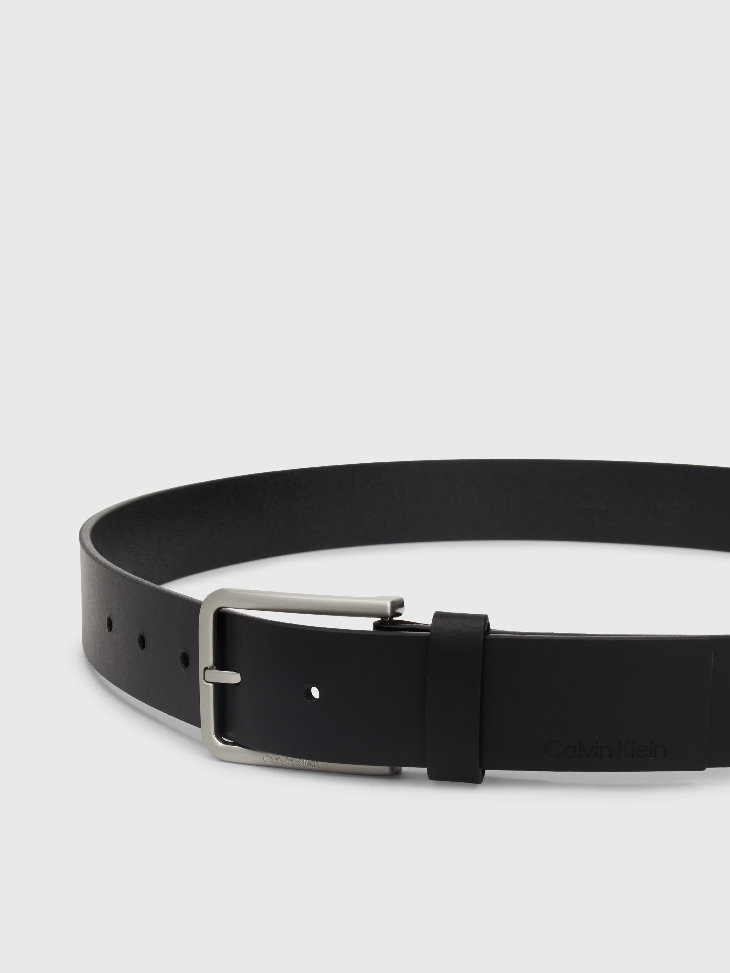 Calvin Klein Ceinture en cuir aus geöltem Narbenleder