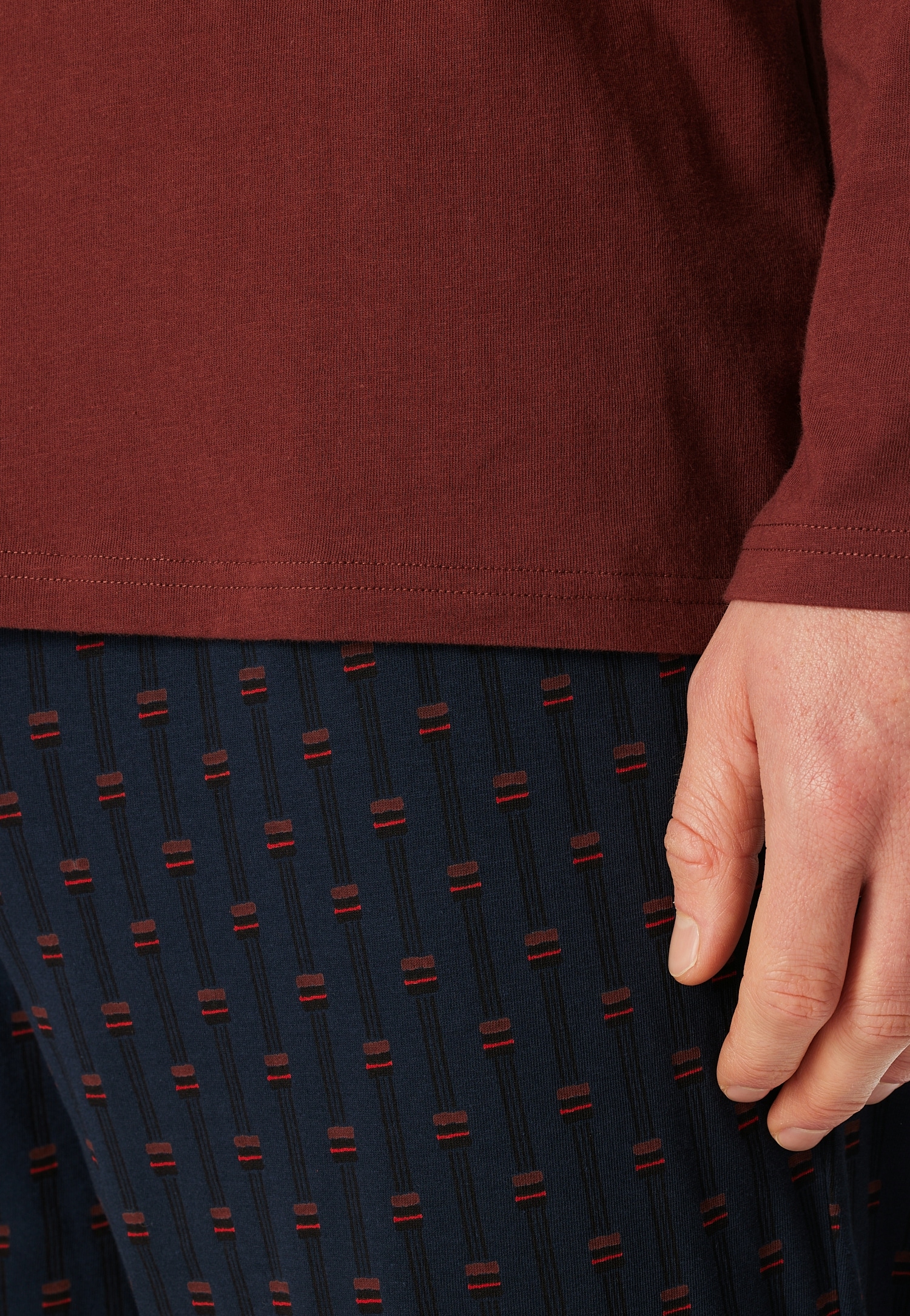 Schiesser Pyjama »Casual Essentials« 2 pièces mit unifarbenem Langarmshirt mit rundem Halsausschnitt