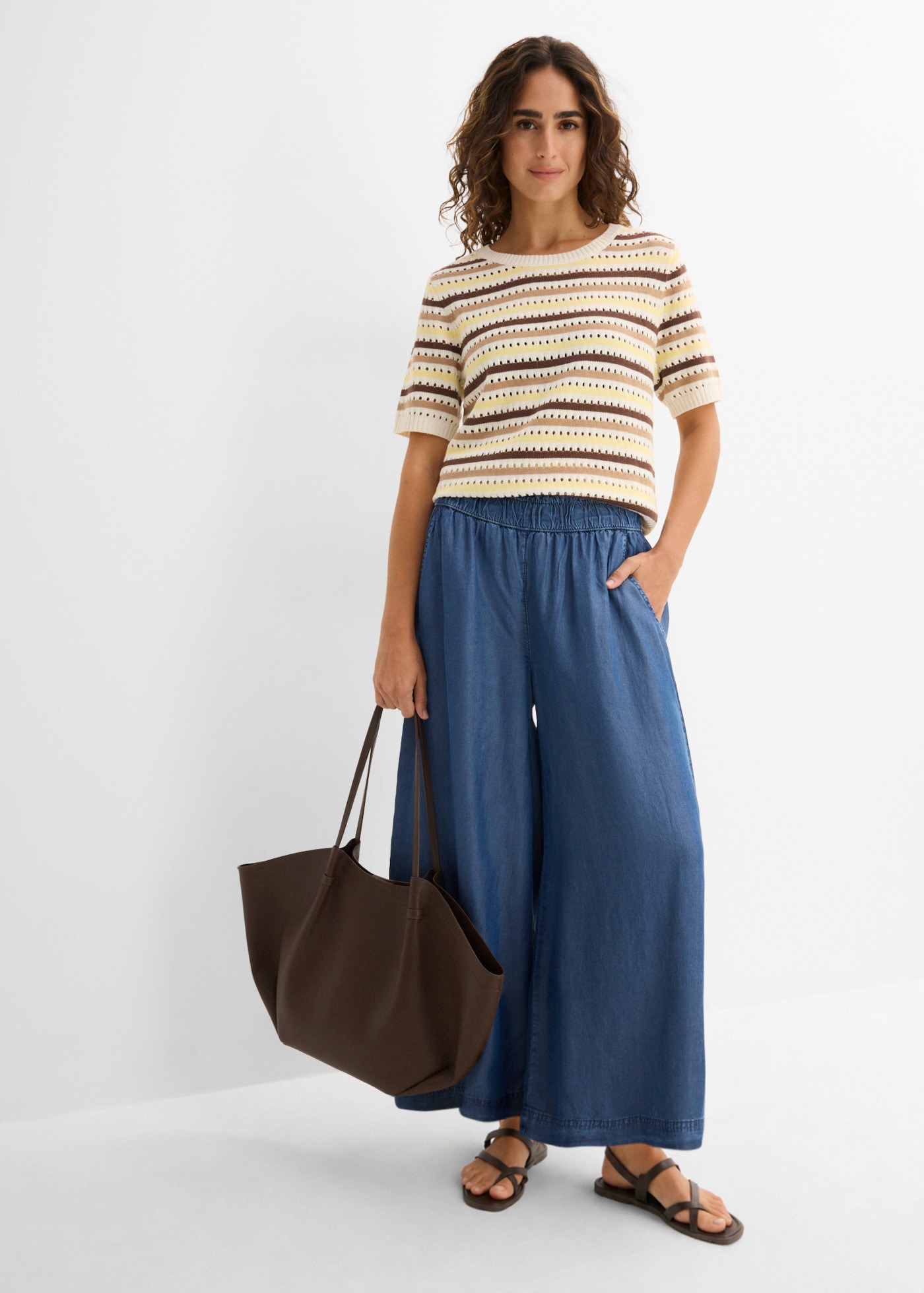 bonprix Pantalon palazzo  aspect jean, en lyocell, avec ceinture confortable, coupe loose