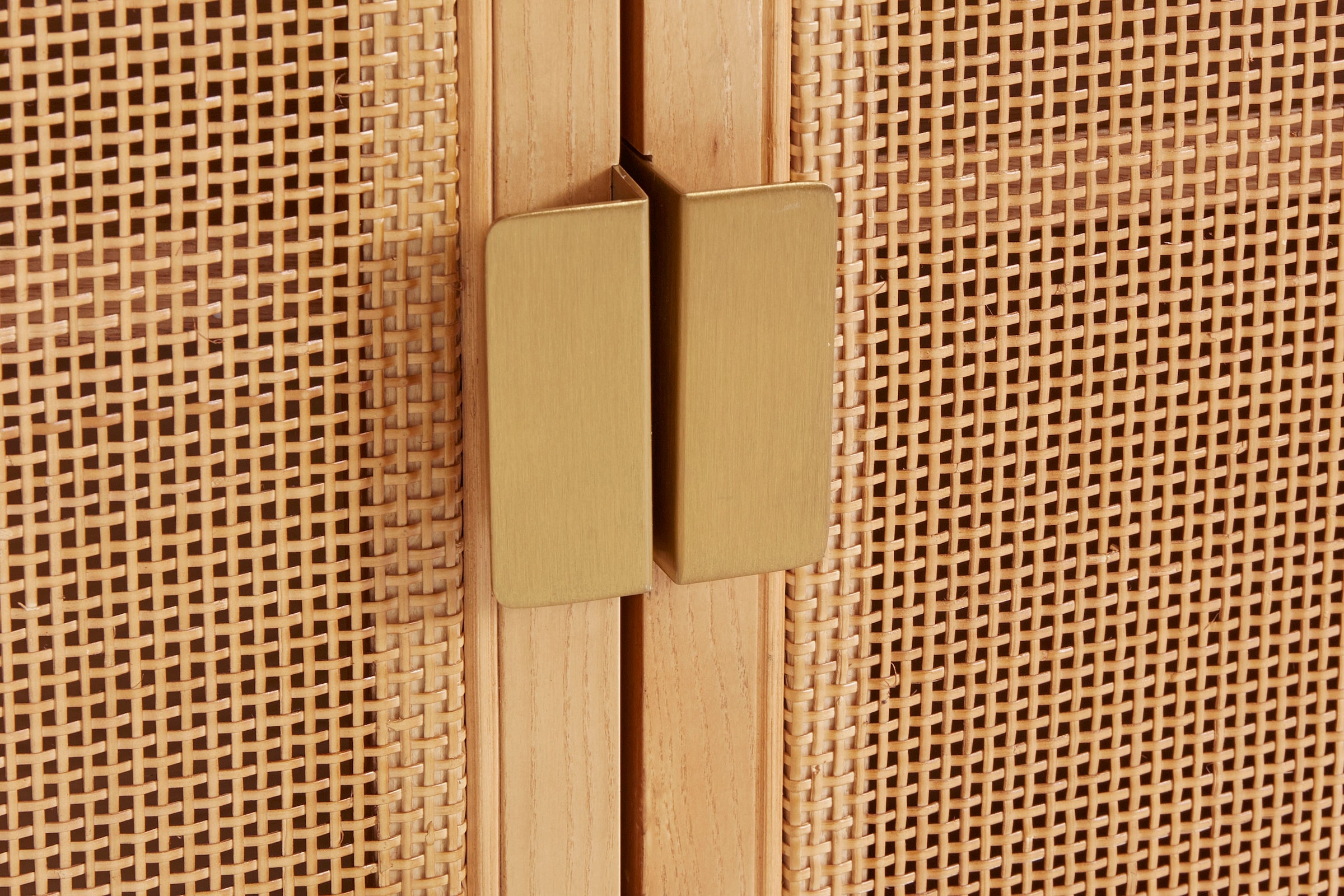 LeGer Home by Lena Gercke Highboard »Lina, TOPSELLER!, OTTOs Choice« Kommode, Melaminoberfläche,  Mit Rattan Einsatz, 4 Innenfächer, teilmassiv