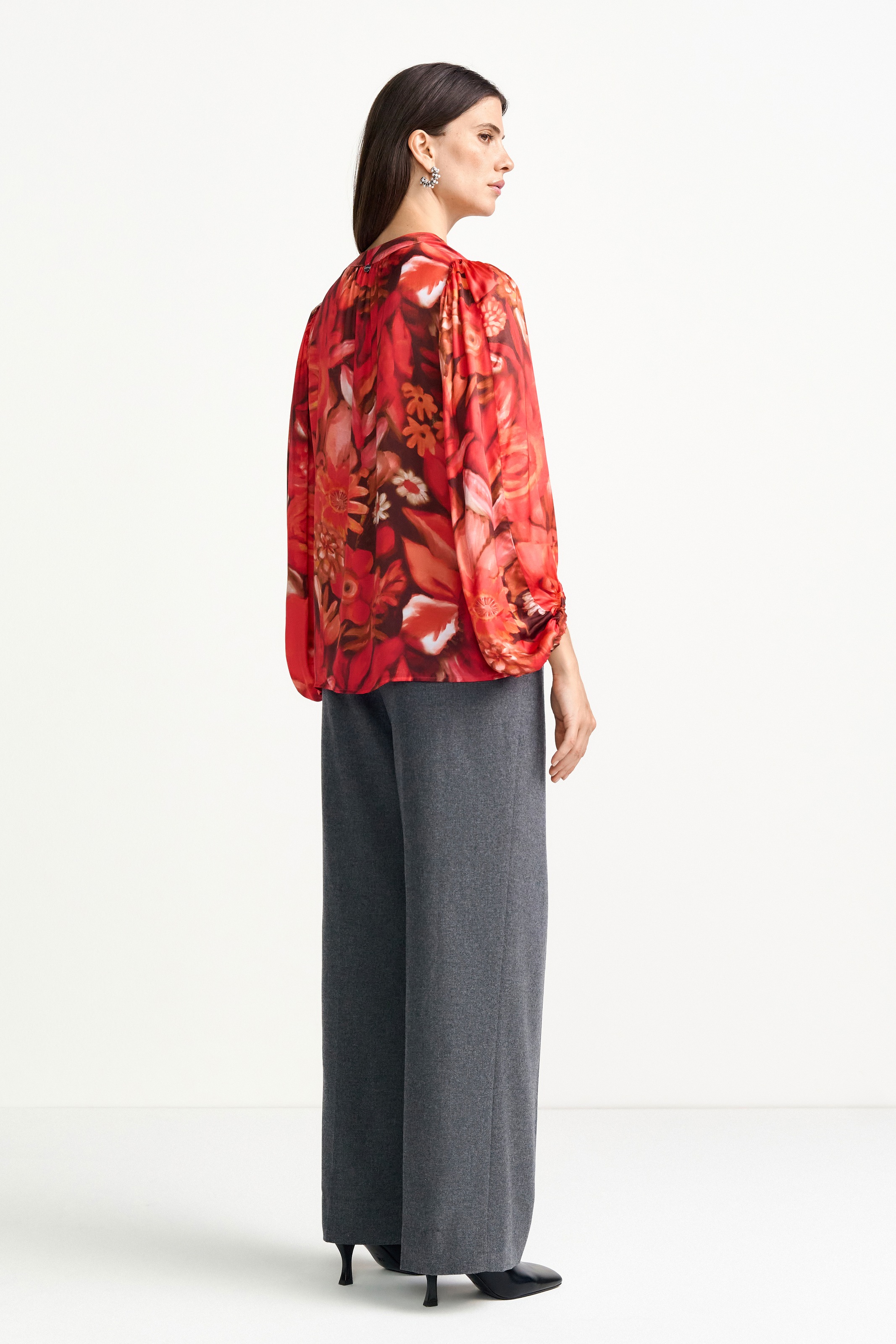 RICHROYAL Blouse à manches longues mit Blumenprint, V-Ausschnitt, lockere Passform