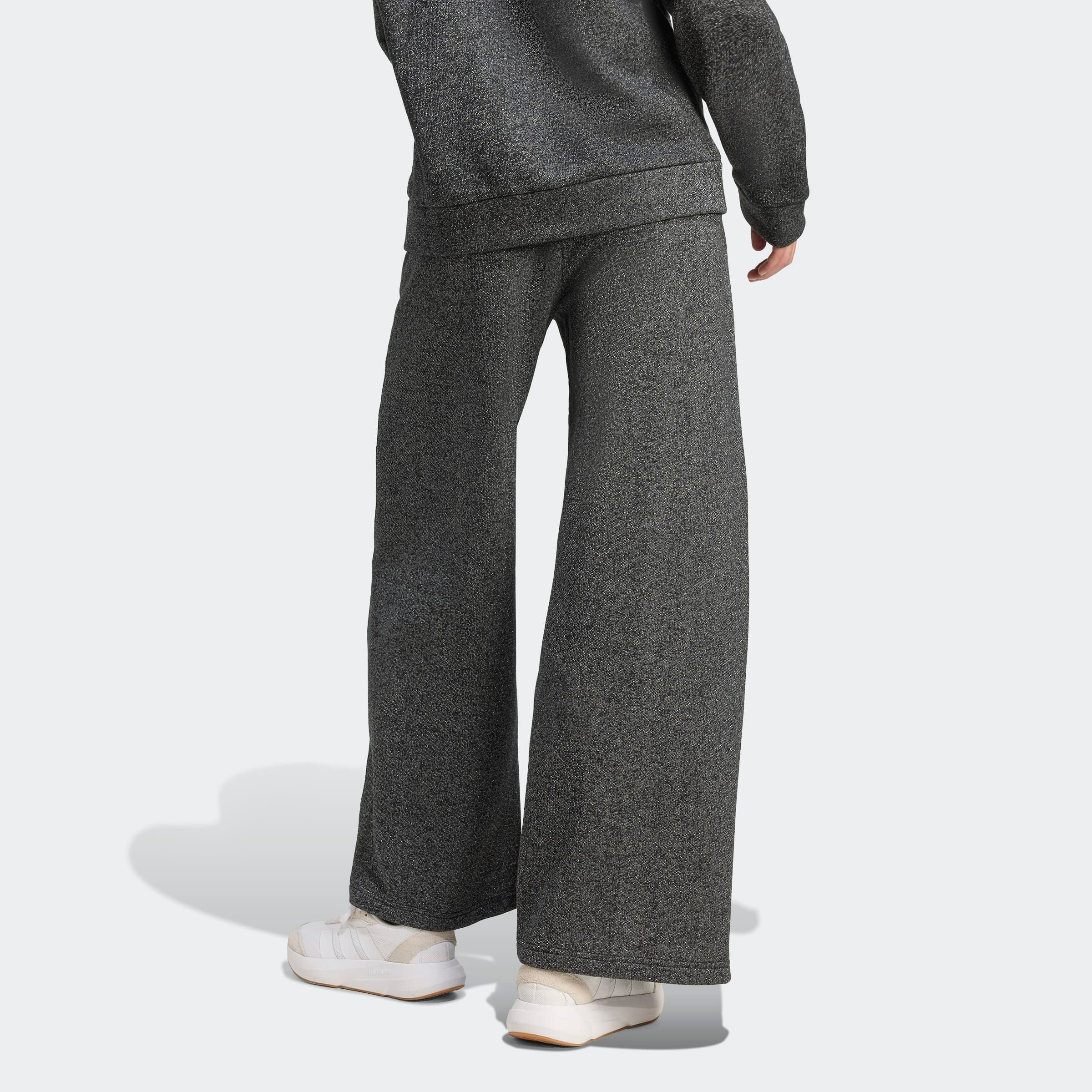 adidas Sportswear Pantalon de sport »ALL SZN HOLIDAY GLITZER FLEECE LOOSE«