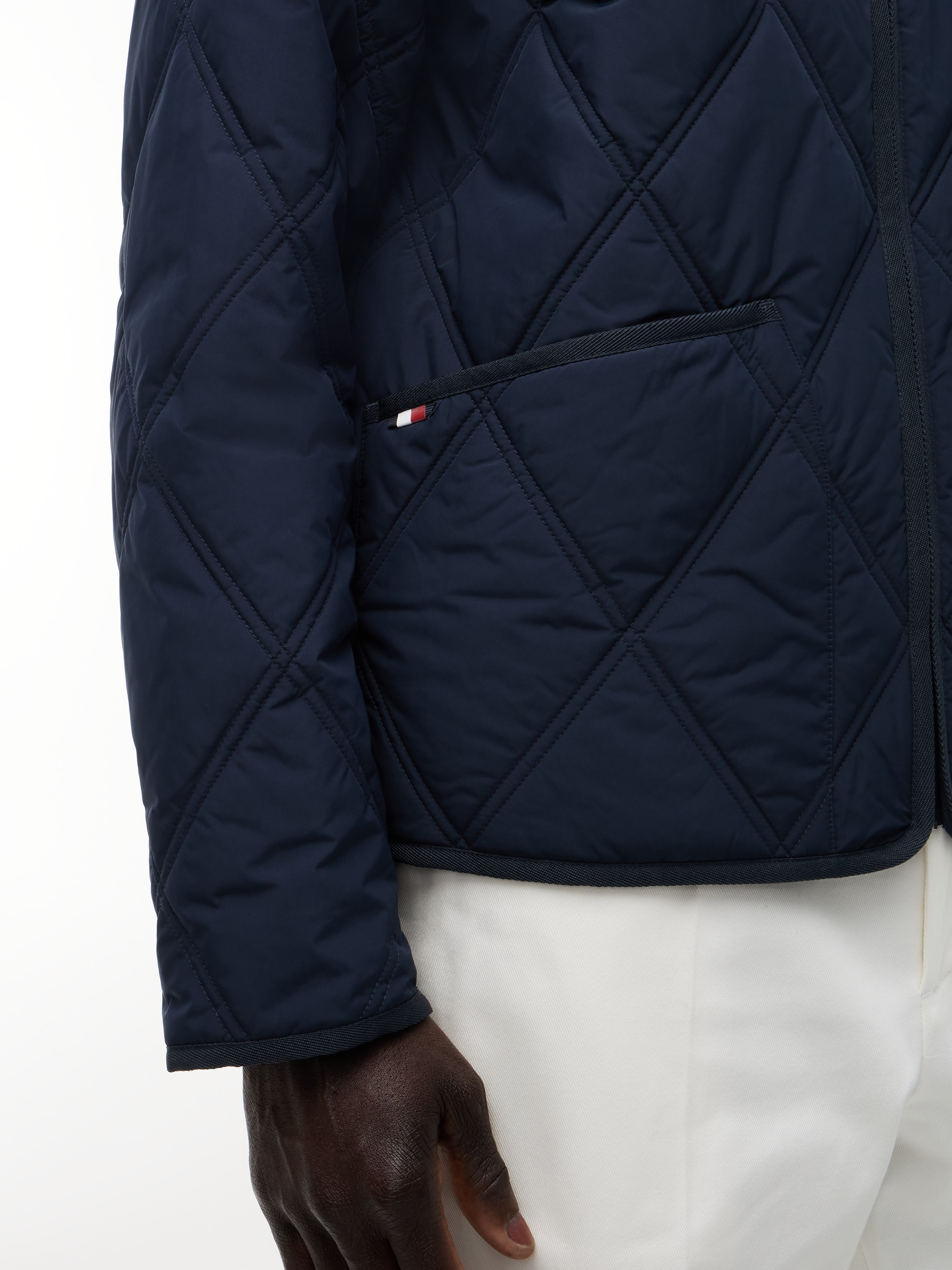 Tommy Hilfiger Veste matelassée »DIAMOND QUILT« avec piqûres losanges et fermeture éclair