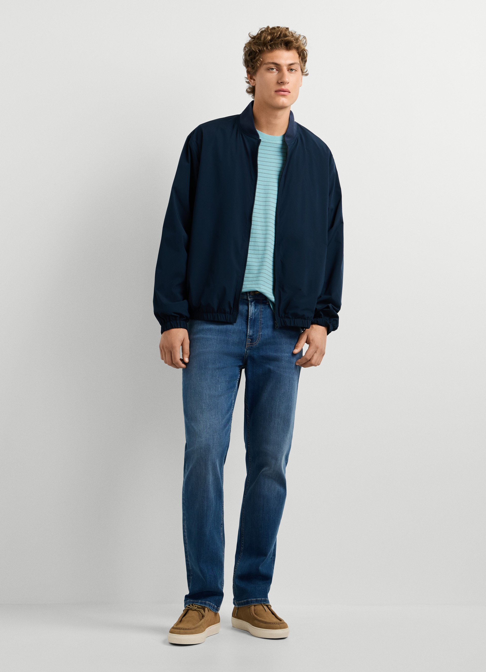 Pepe Jeans Bomberjacke »BELVEDERE« mit Stehkragen, Aufnäher