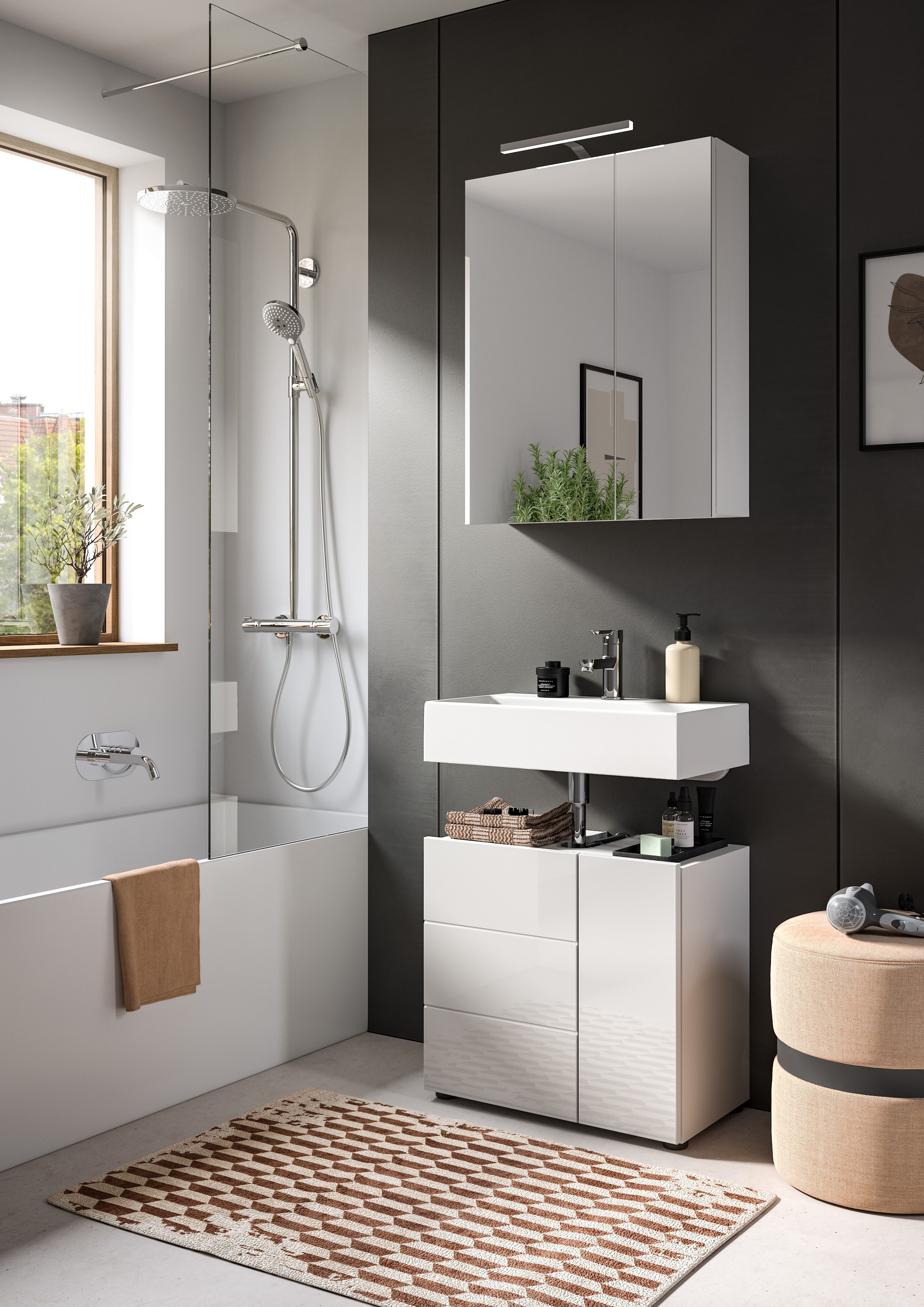 welltime Badmöbel-Set »BIEL, TOPSELLER!, 2 teilig, hochwertige MDF Front, Rillenoptik« 2 teiliges Set, bestehend aus: Waschbeckenunterschrank, Spiegelschrank, 2 Stk. tlg.