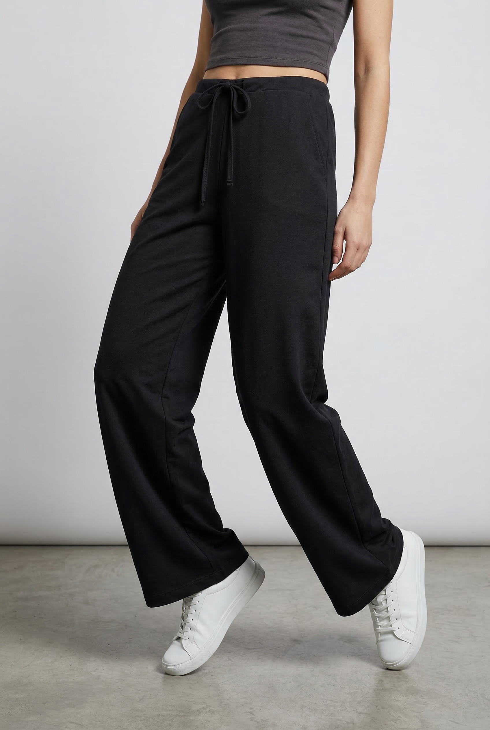 ONLY Pantalon à enfiler »ONLSAKURA LOOSE PULL UP PANTS WVN«  Viskosemischung, loose fit