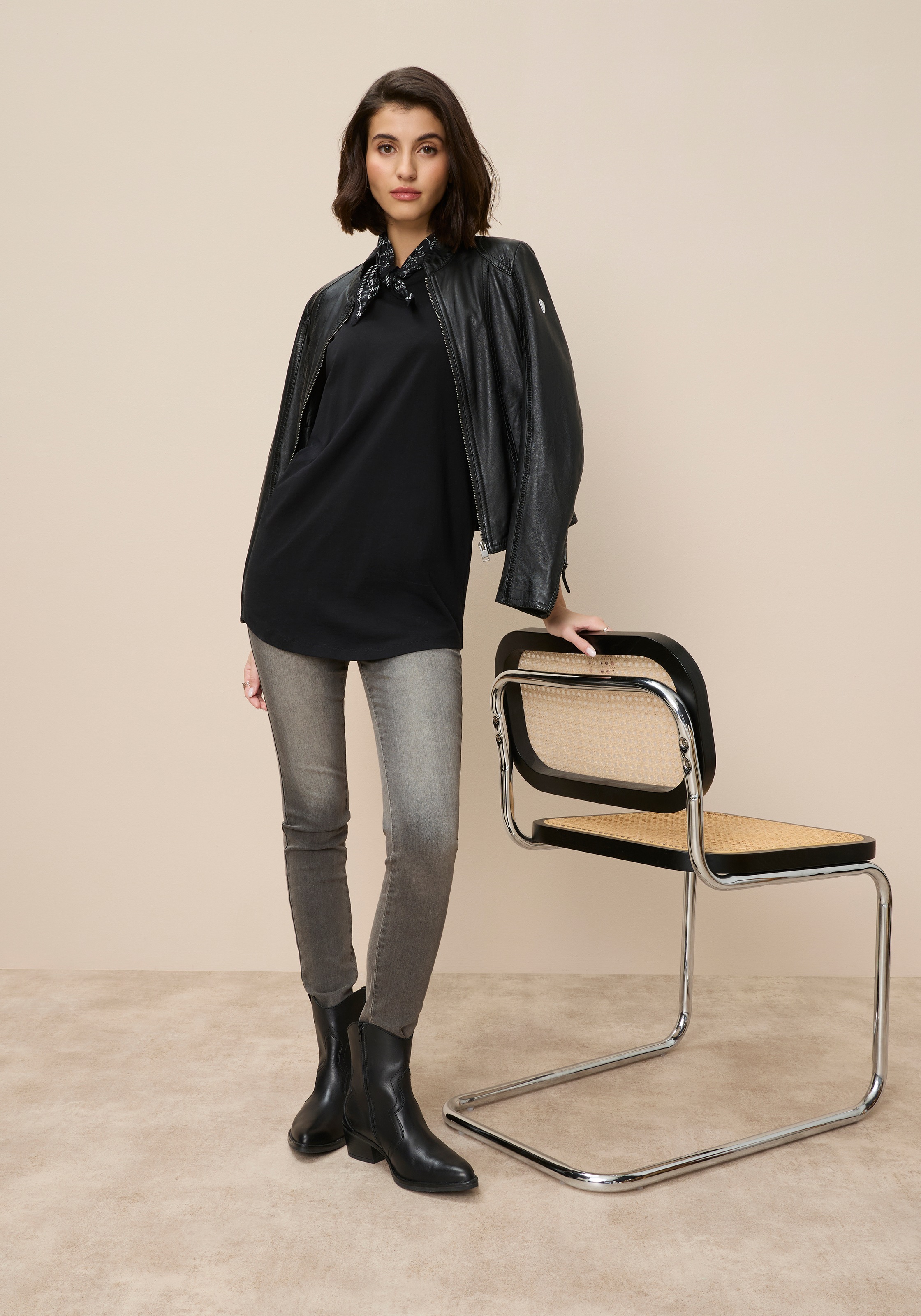 Tamaris T-shirt oversize in Longform mit abgerundetem Saum