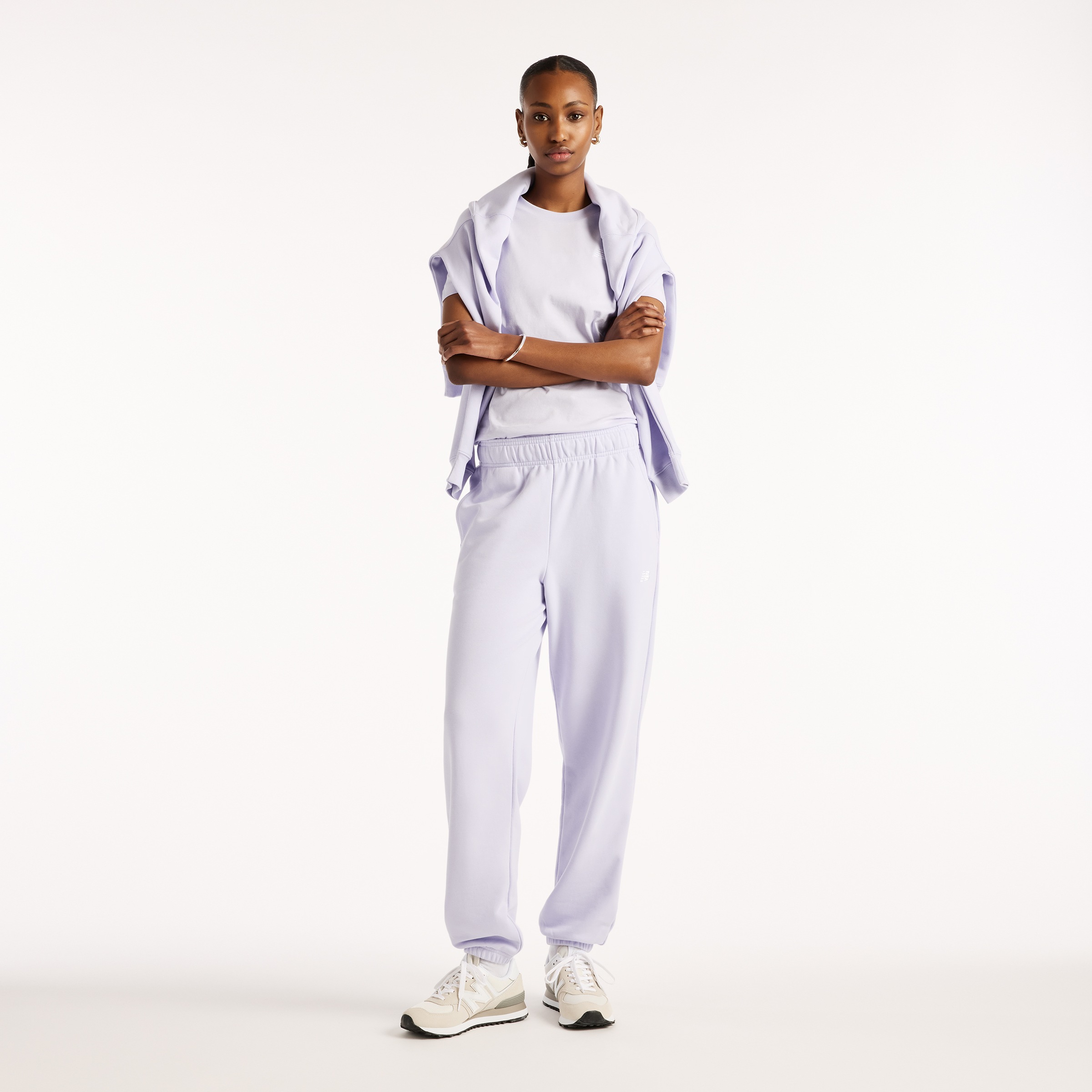 New Balance Pantalon de jogging »SPORT ESSENTIALS FRENCH TERRY JOGGER«  coupe ample, en coton et polyester