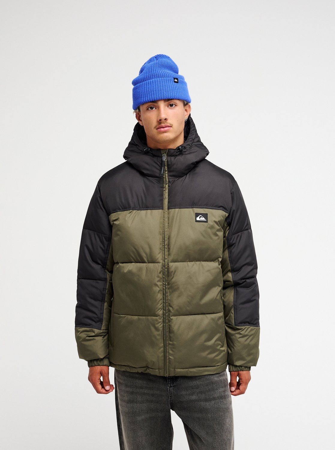 Quiksilver Veste matelassée »COLD DAYS HOODIE« style sportif, pour le quotidien et les loisirs, look décontracté