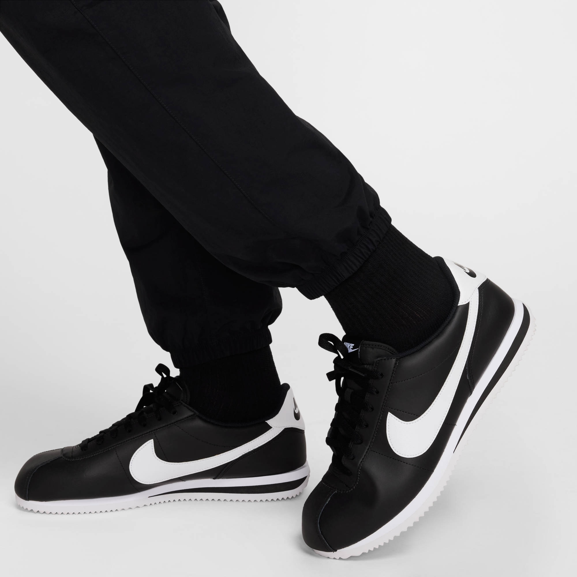 Nike Sportswear Sporthose »M NK CLUB WVN CARGO PANT«