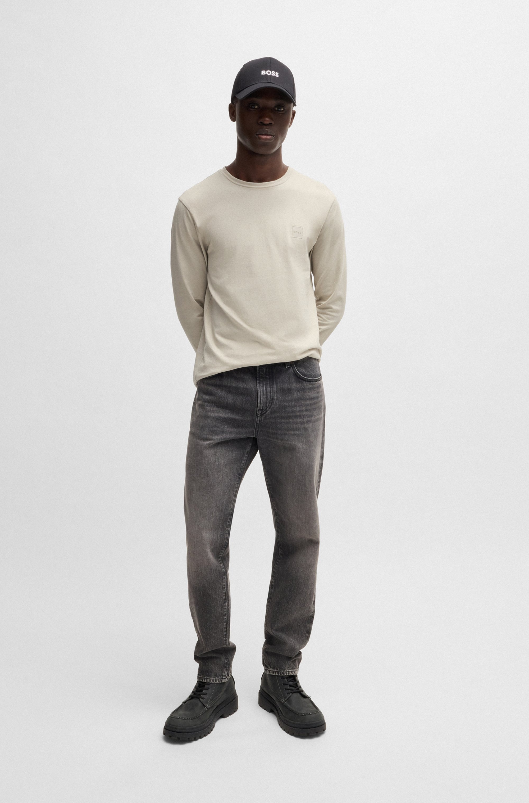 BOSS ORANGE T-shirt à manches longues »Tacks« mit Markenlogo auf der Brust