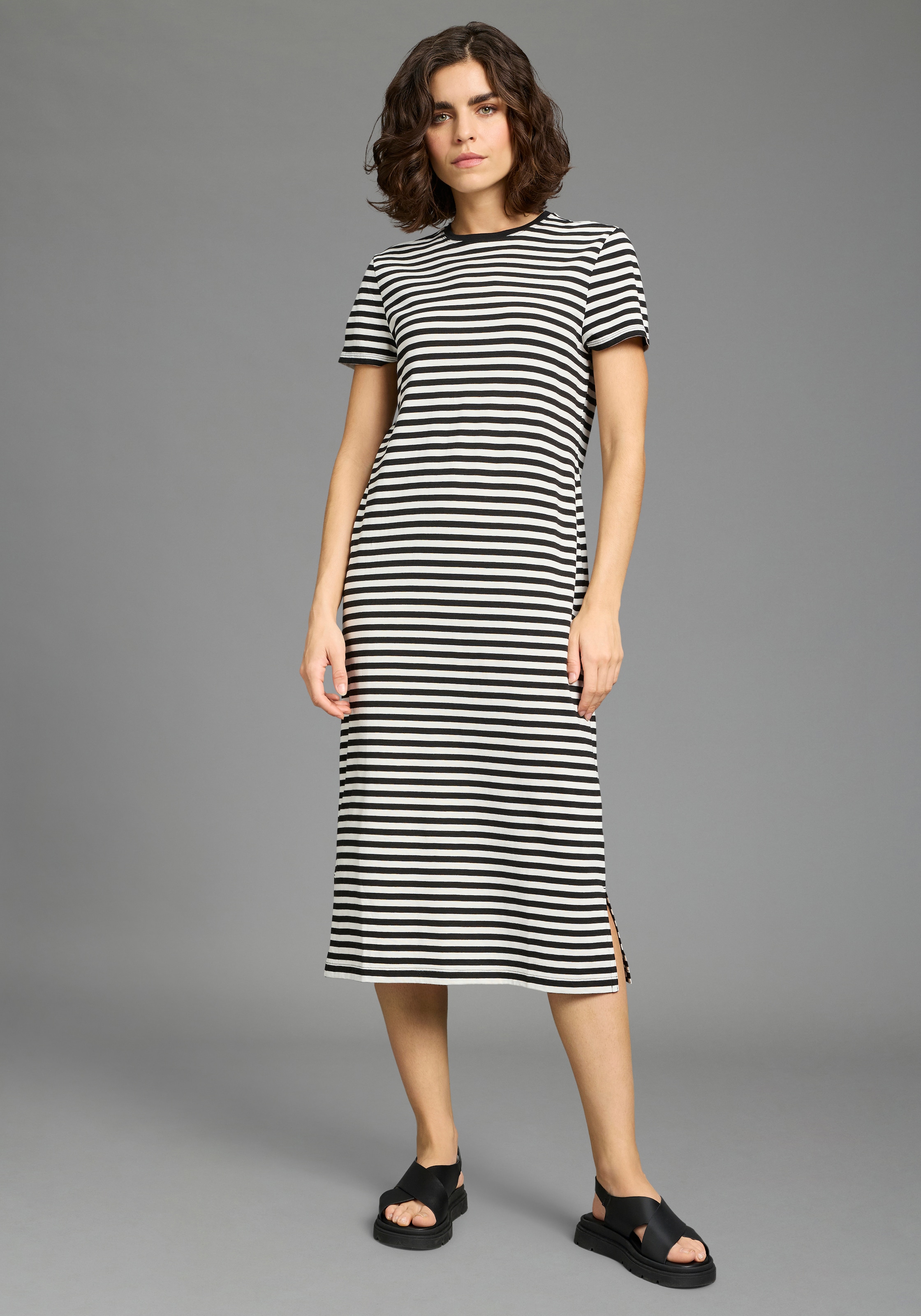 Flashlights Robe t-shirt wadenlange Schnittform, aus Single Jersey, mit gestreifter Optik