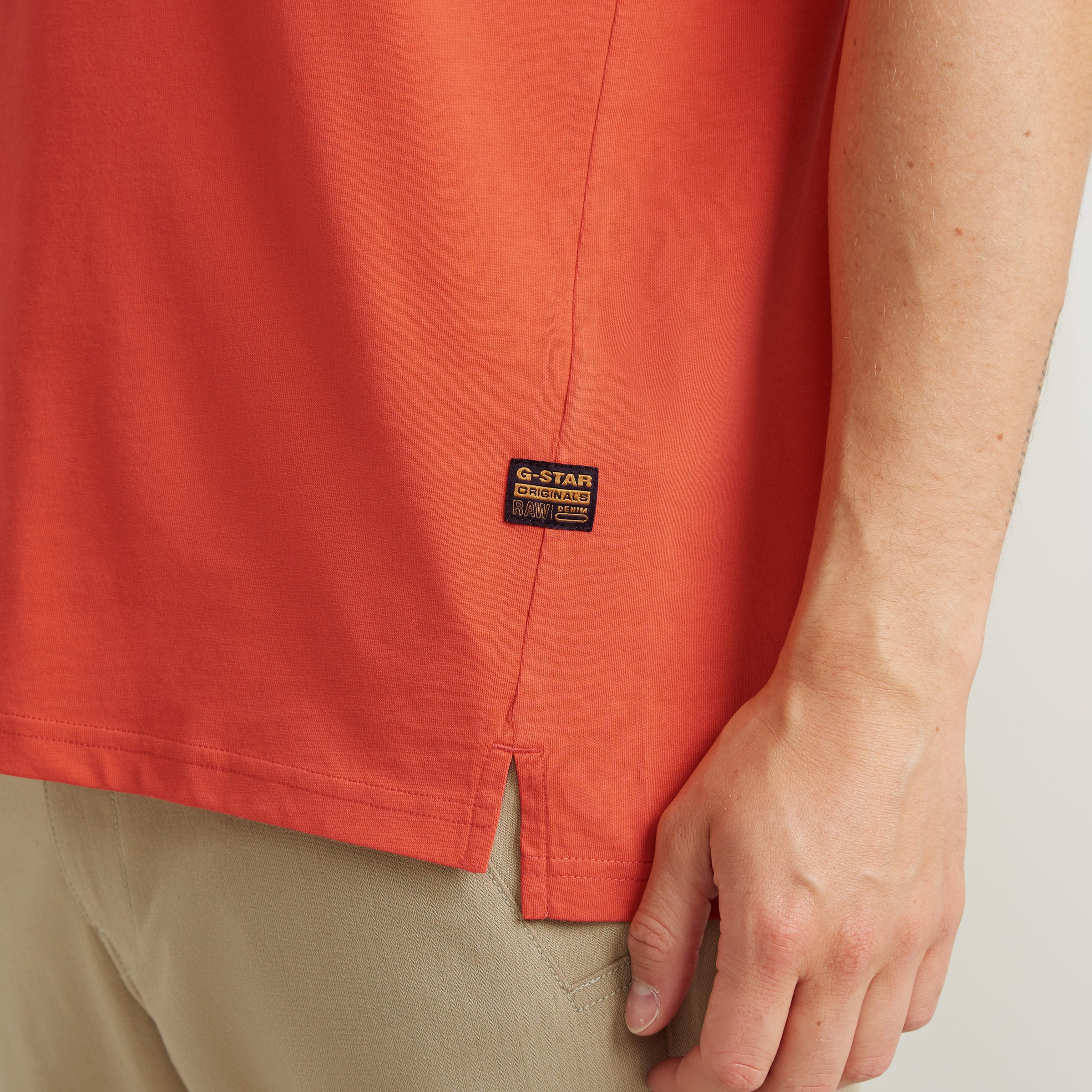 G-STAR T-Shirt »Nifous« Rundhals, mit Rippeinsatz