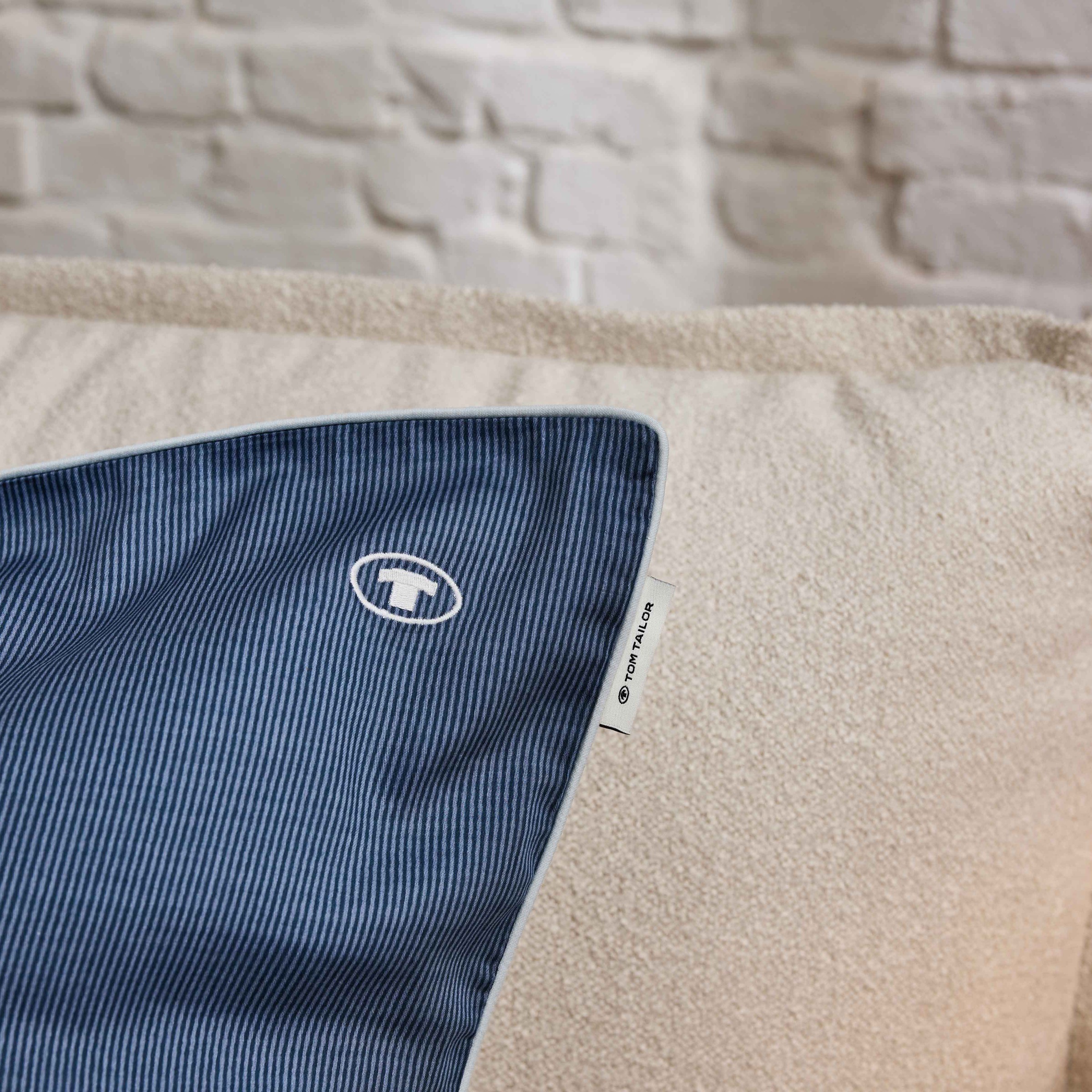 TOM TAILOR HOME Bettwäsche »FINE STRIPES« 2 new bedroom, gewebtes Label