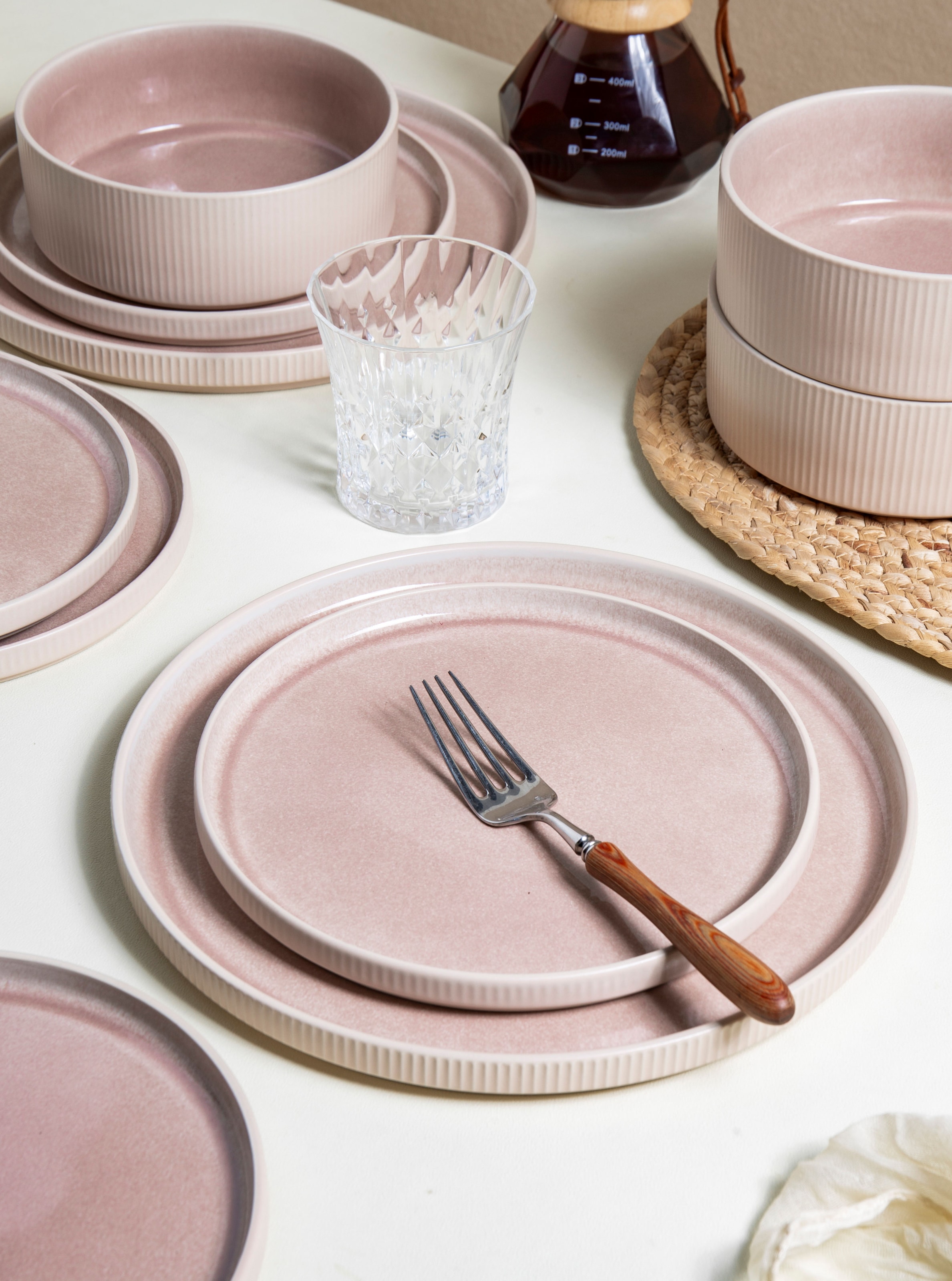 GOODproduct Geschirr-Set »Ylvii, aussen matt, innen reaktiv glasiert« Riffeloptik, spülmaschinenfest und mikrowellengeeignet