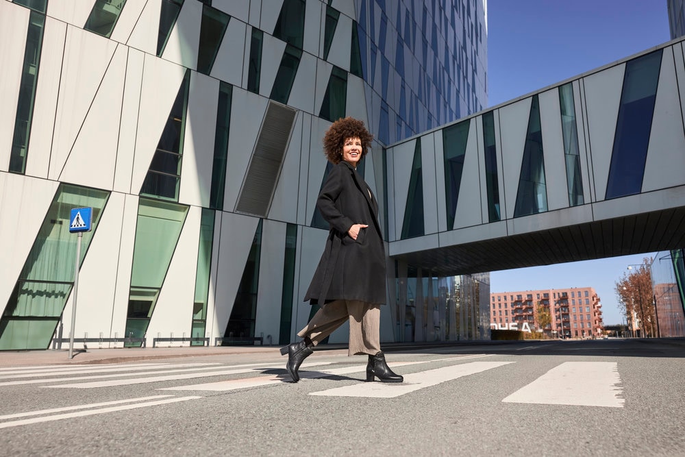 Rieker Bottines  Businessstiefelette, Blockabsatz, Boots in schmler Form