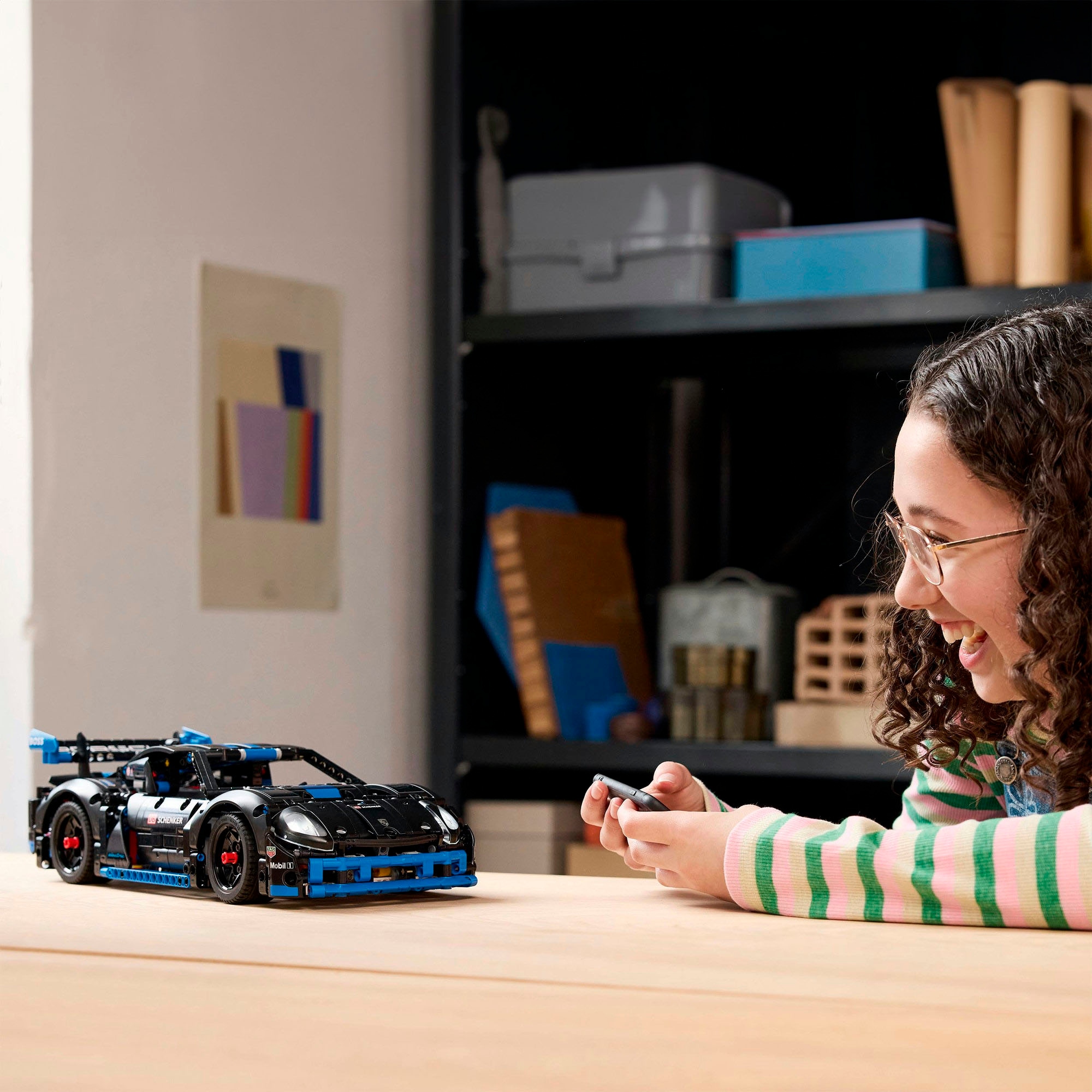 LEGO® Konstruktionsspielsteine »Porsche GT4 e-Performance Rennwagen (42176), LEGO Technic« Made in Europe