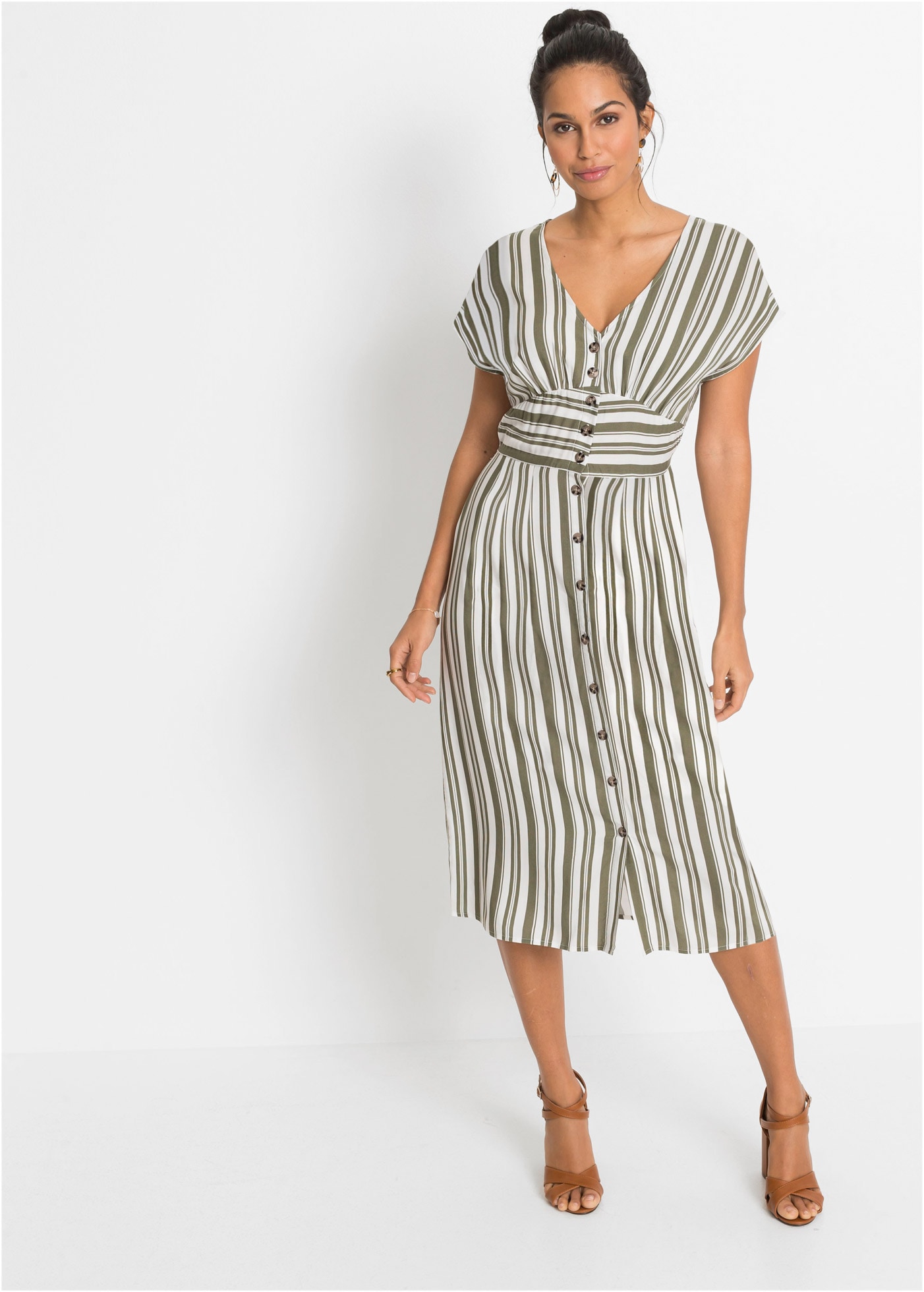 bonprix Robe midi für warme Tage, aus Viskose, ausgestellte Passform