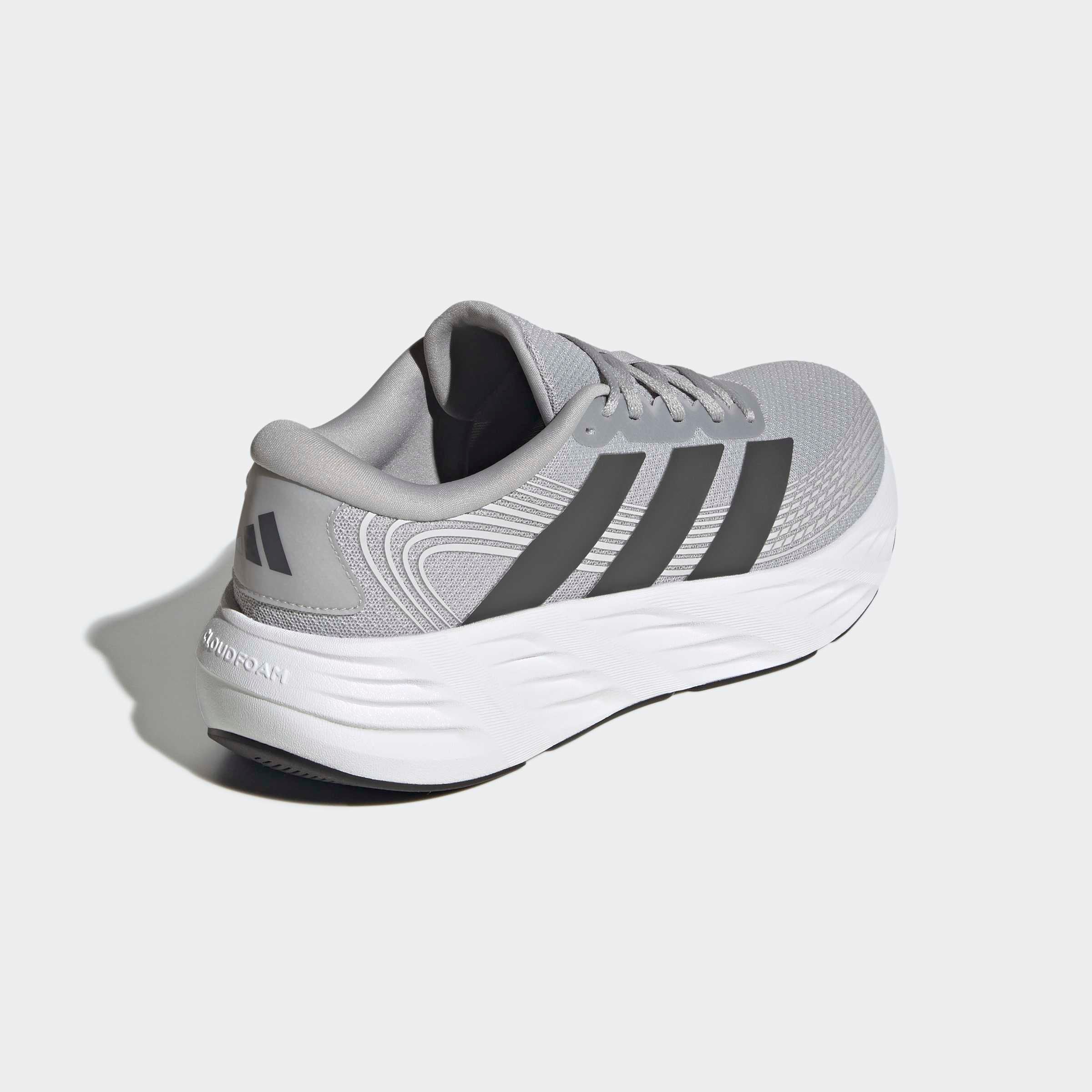 adidas Performance Chaussure de course »GALAXY 8«
