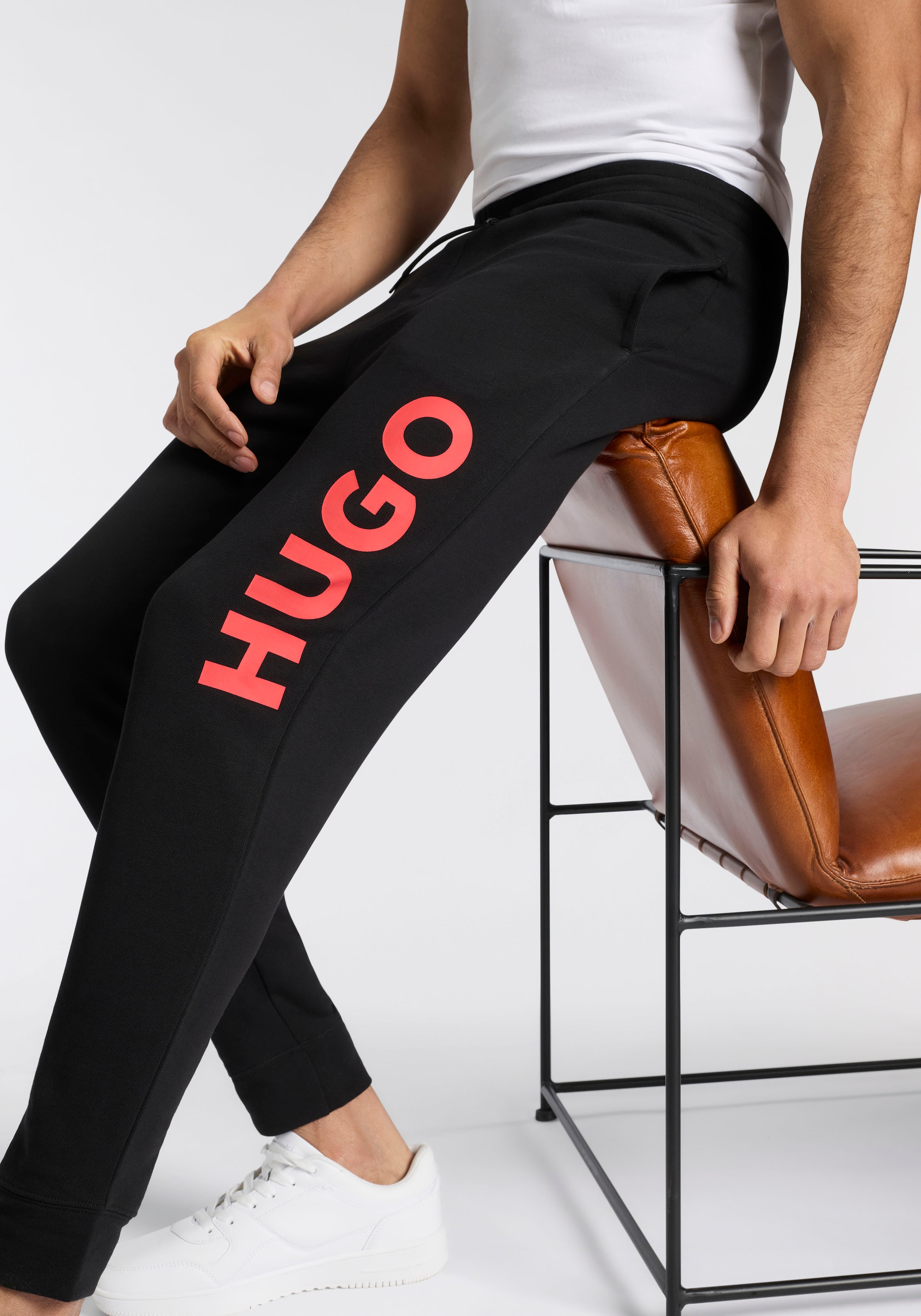 HUGO Pantalon sweat »Dutschi«  Regular Fit, taille élastique, impression logo HUGO