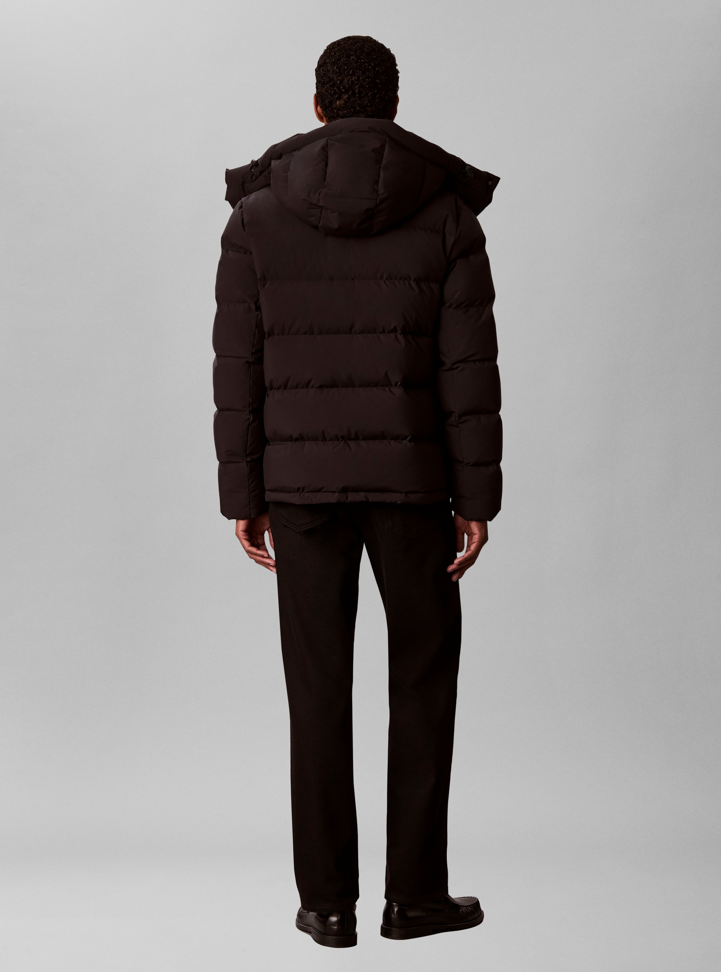 Calvin Klein Jeans Veste matelassée »MATTE DOWN PUFFER« avec capuche coupe régulière avec capuche