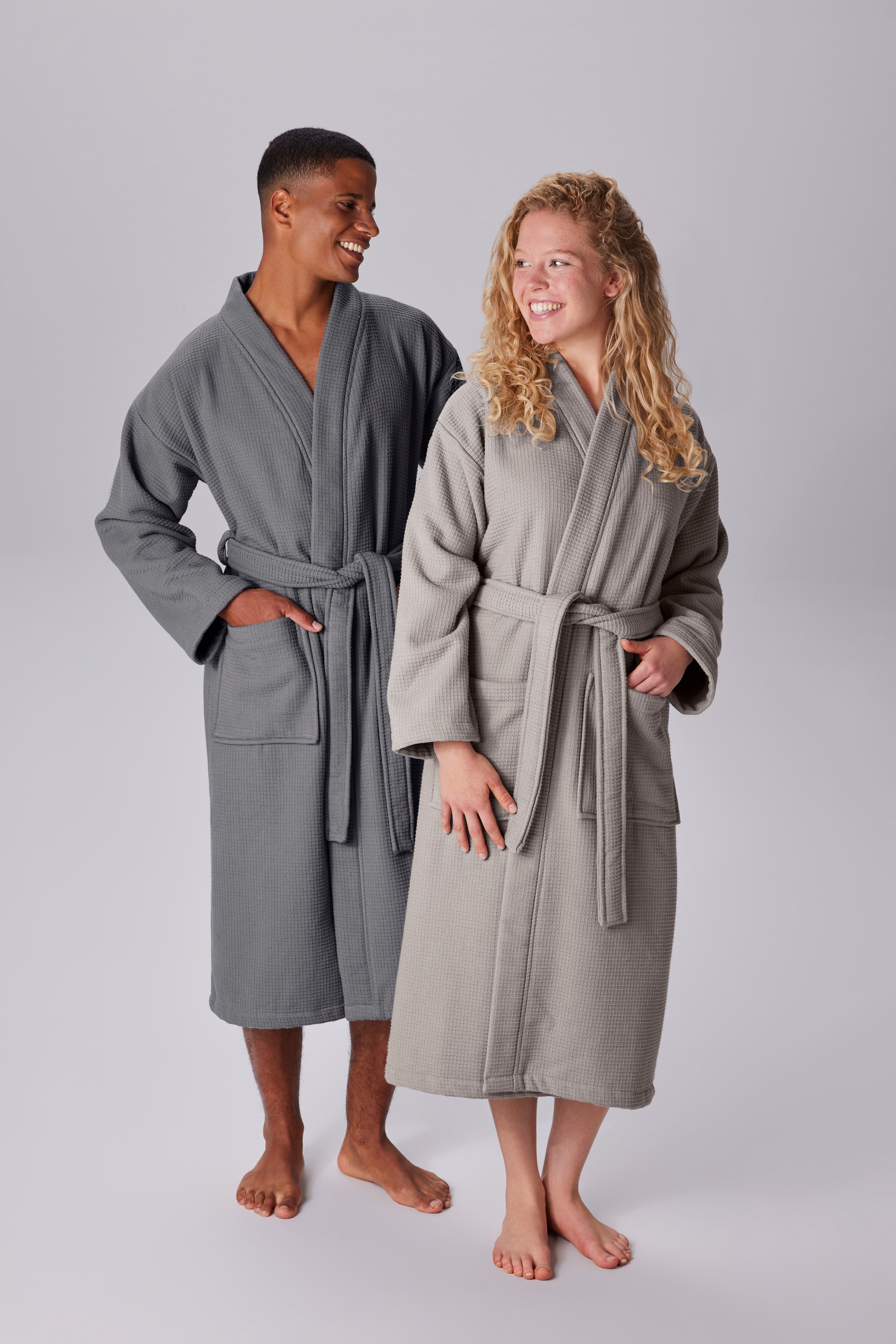 my home Unisex-Bademantel »Merida, Waffelpiqué, Premium Qualität, 500 g/m², Morgenmantel« 1 Stk. Hotelbademantel, dicke Qualität, S-2XL, auch ideal für Sauna & Spa