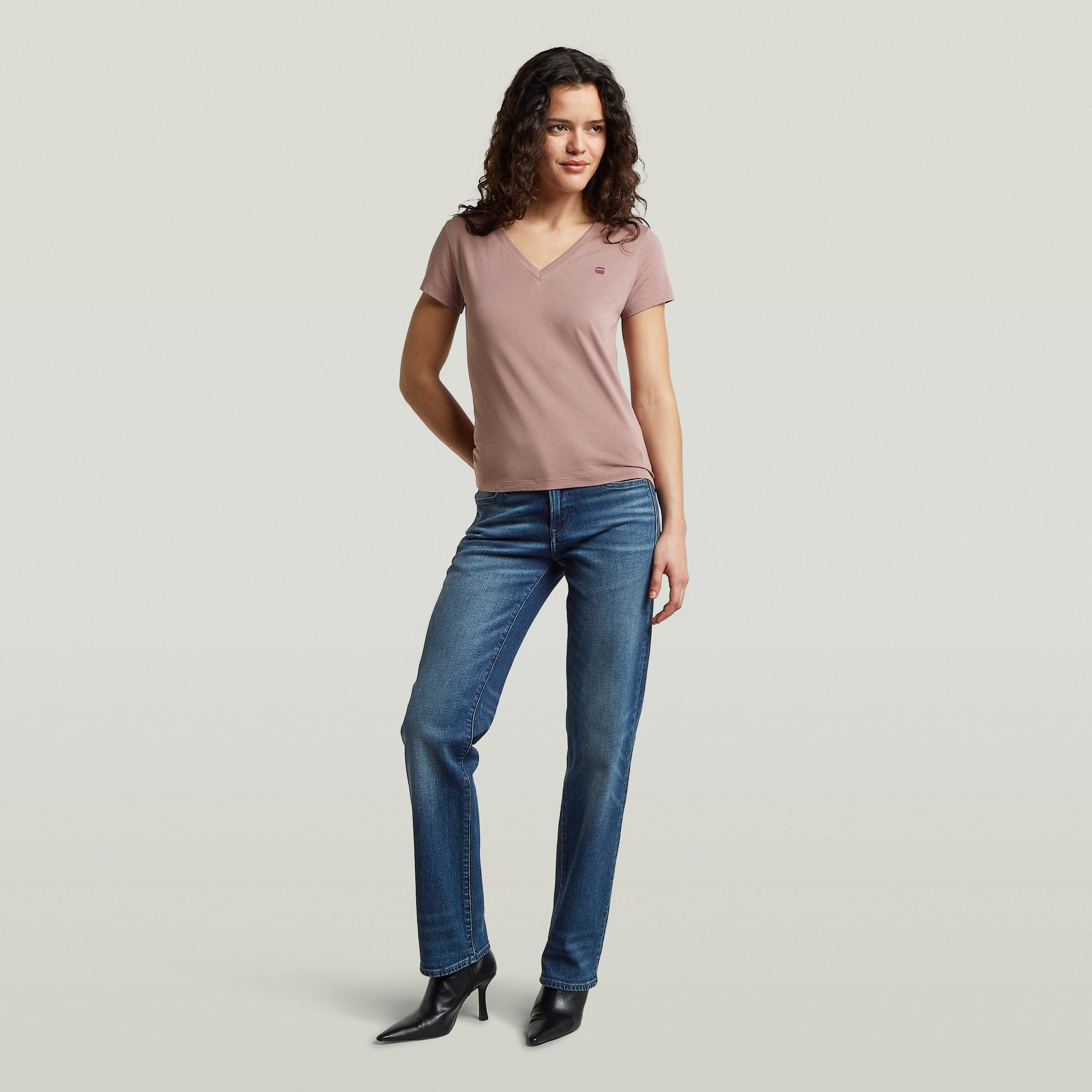 G-STAR T-shirt en V »Overdyed Form v t wmn« en qualité coton
