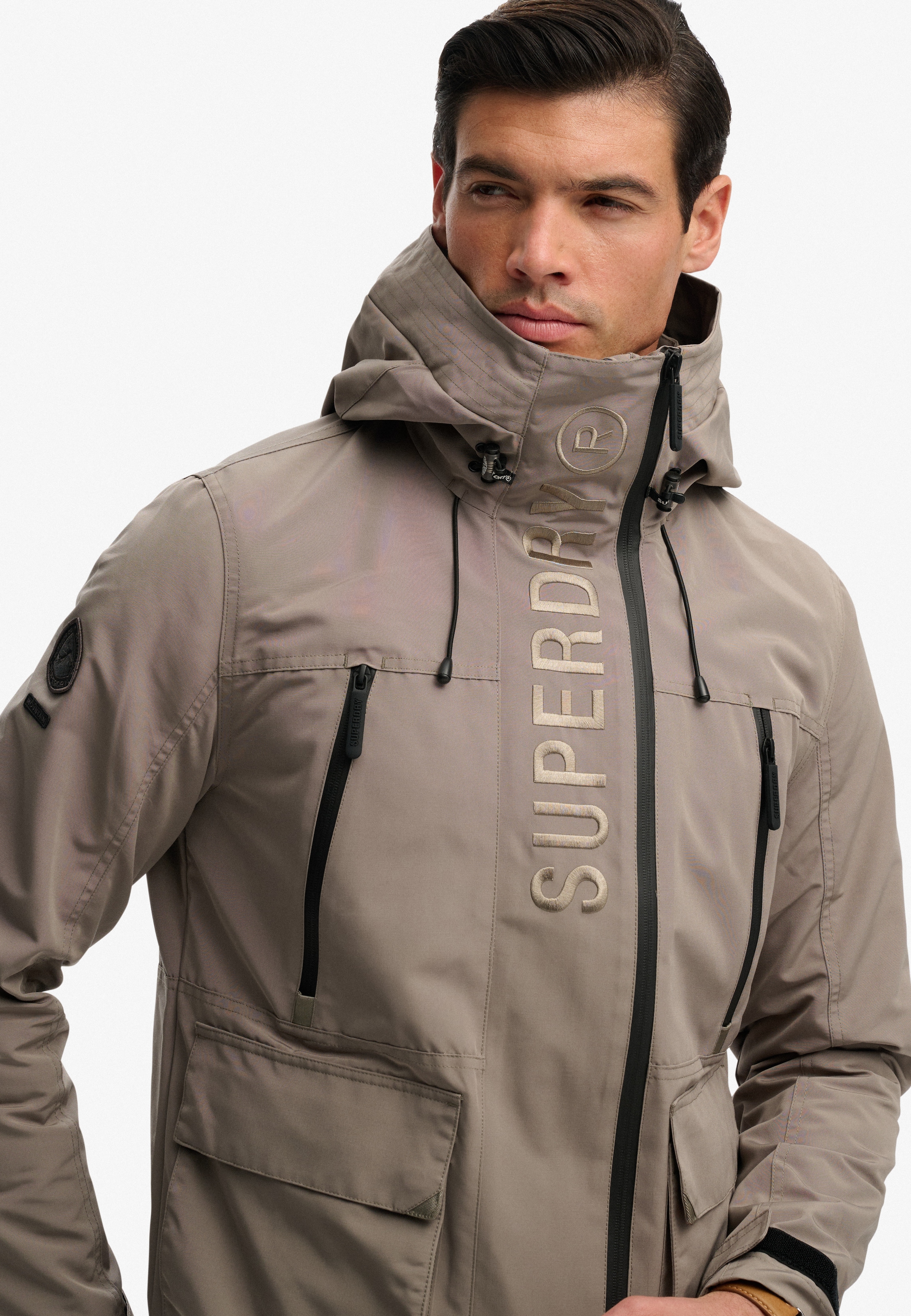 Superdry Outdoorjacke »HOOD ULTIMATE EMB WINBREAKER« mit Kapuze Kunstfaser, regular fit