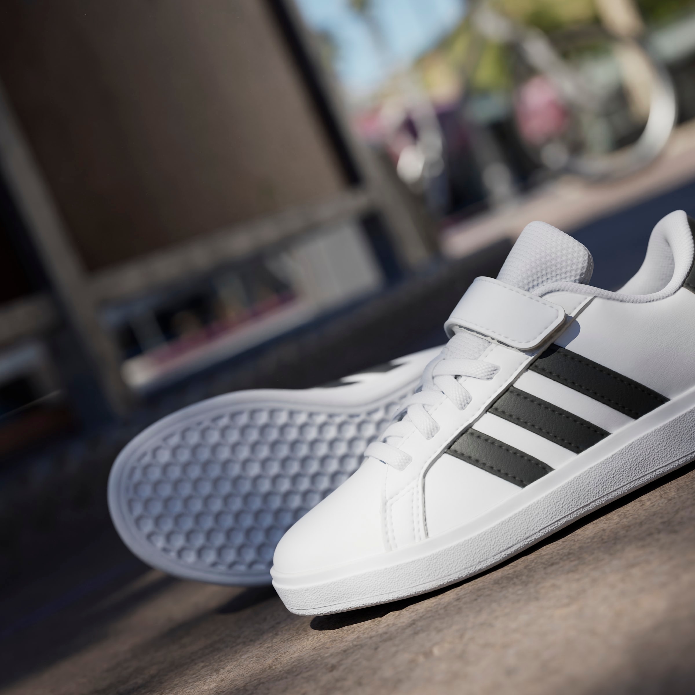 adidas Sportswear Sneaker »GRAND COURT 2.0 KIDS«  mit Klettverschluss, für Kinder