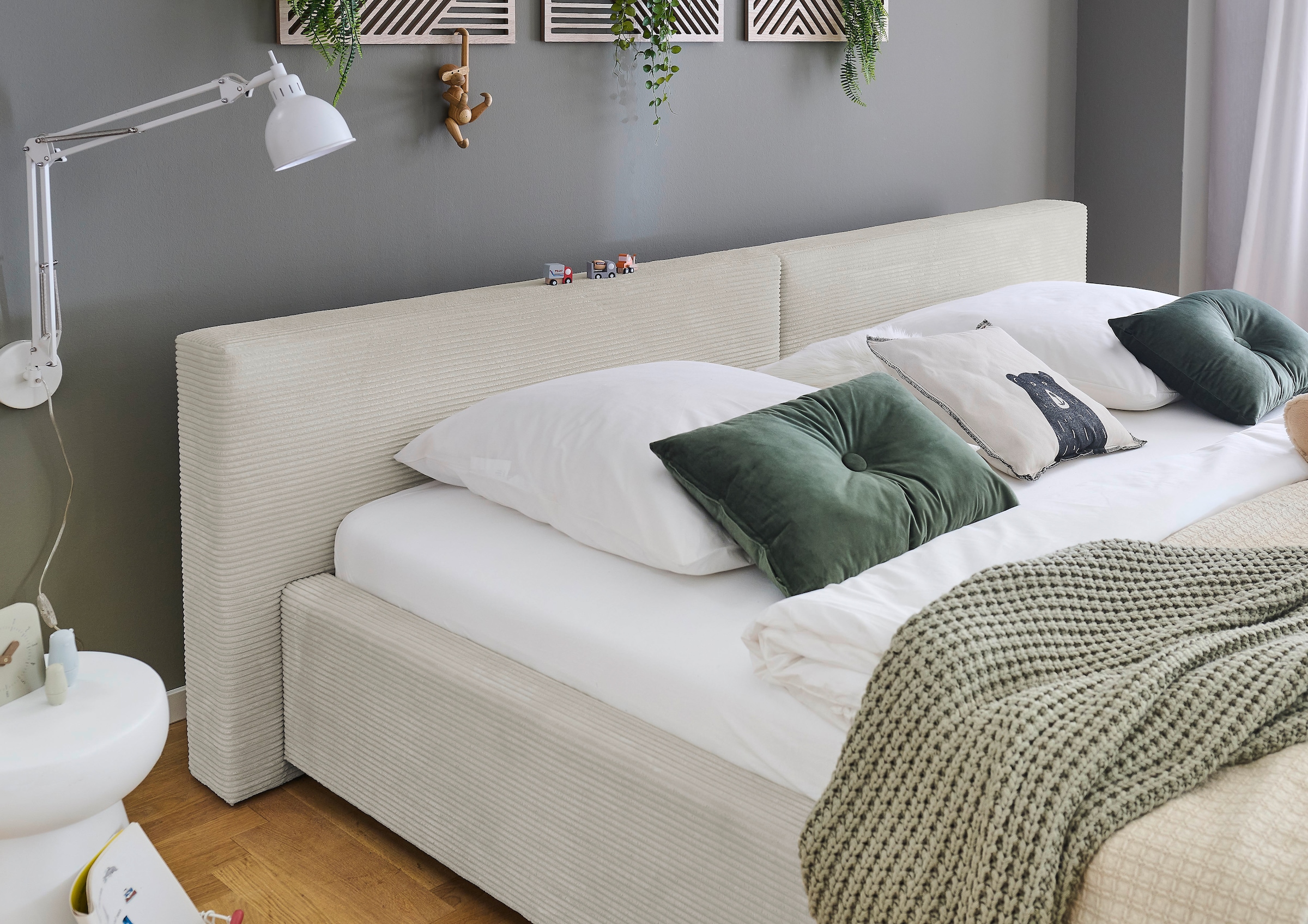 meise.möbel Lit rembourré »CUBE in Cord, Familienbett 240x200cm, wahlweise mit Lattenrost« Disponible en plusieurs couleurs