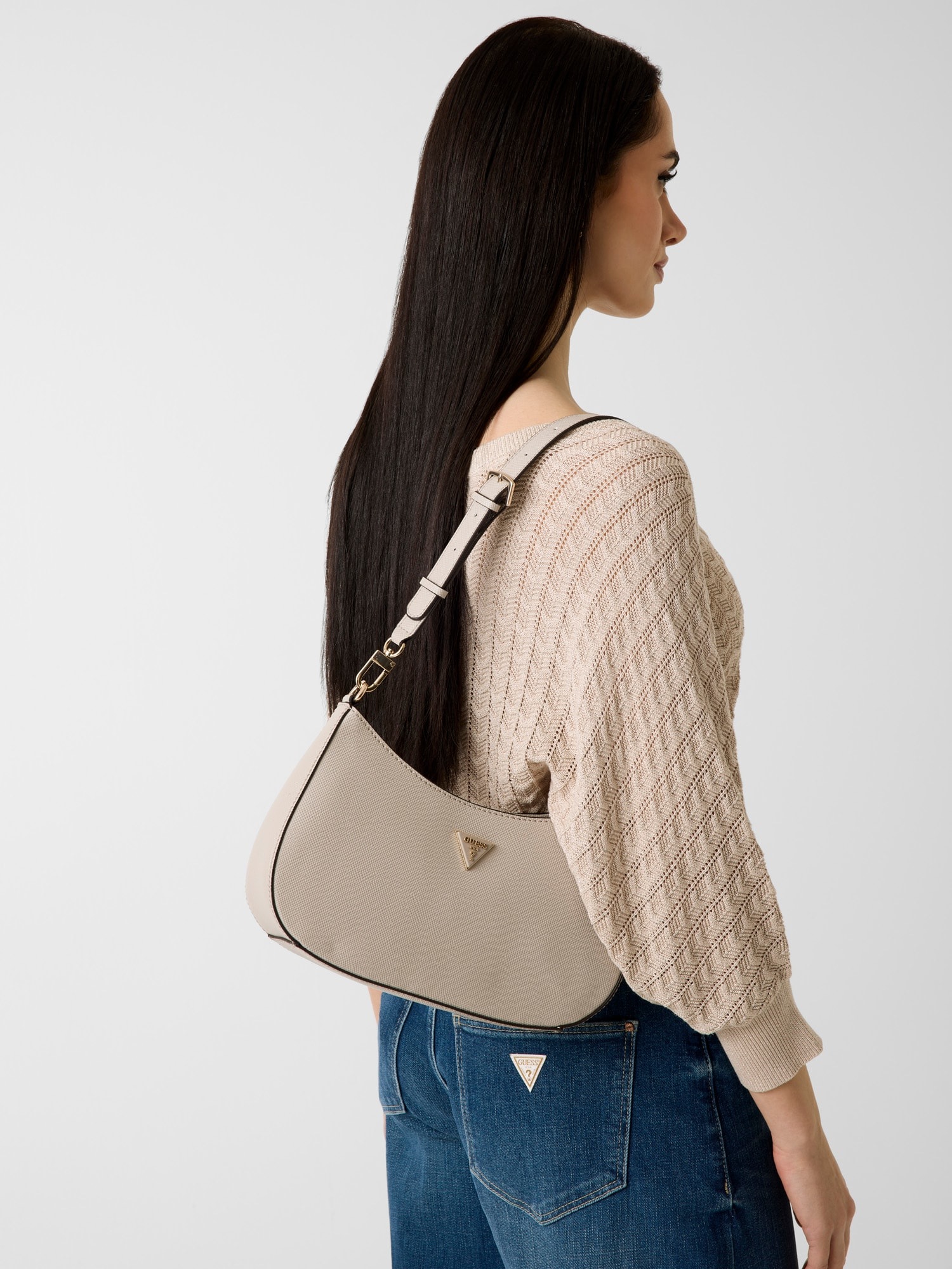 Guess Sac à bandoulière »NOELLE II TOP ZIP SHOULDER BAG« Damen Henkeltasche, Handtasche in klassischer Optik, mit Anhänger