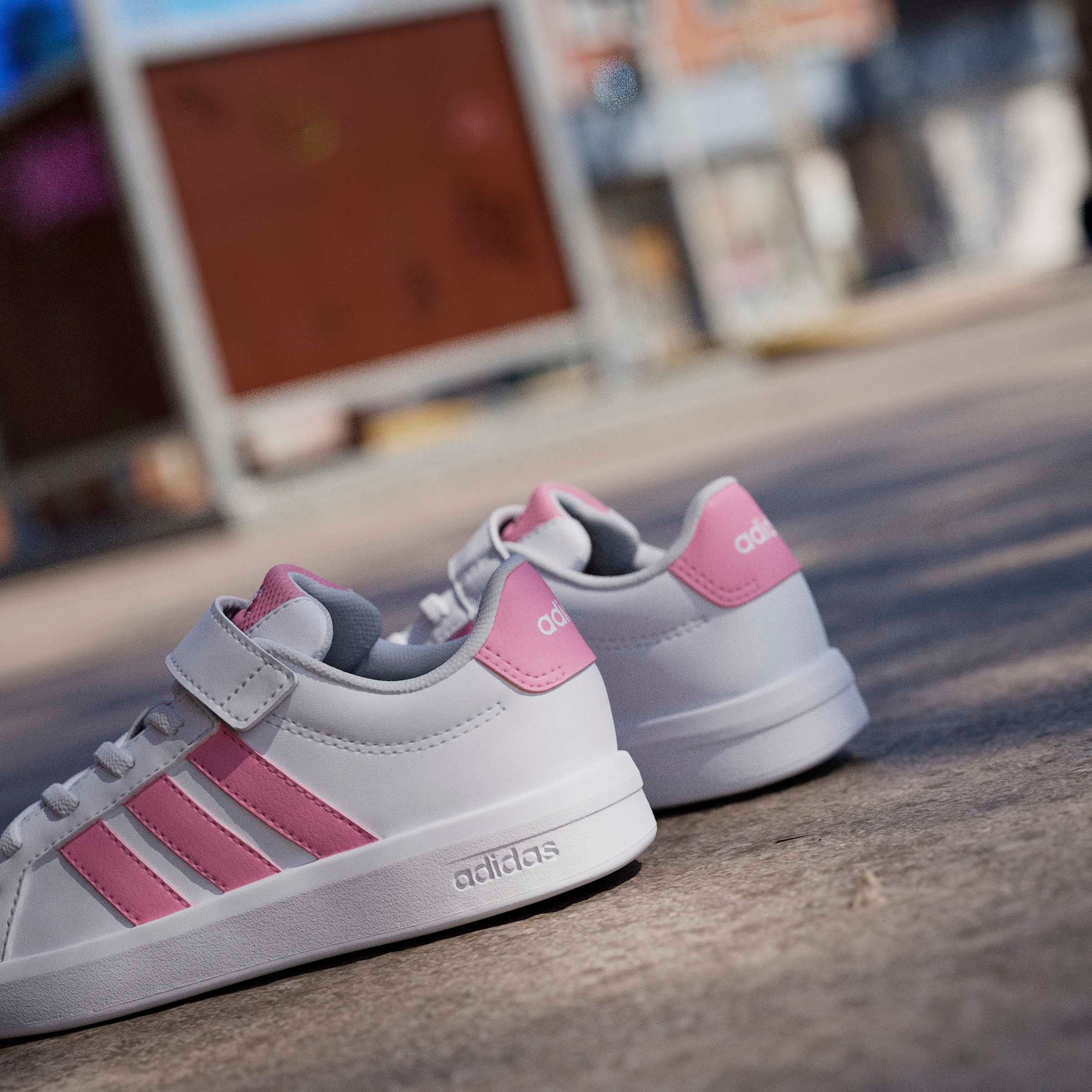 adidas Sportswear Sneaker »GRAND COURT 3.0  FÜR KINDER«  mit Klettverschluss