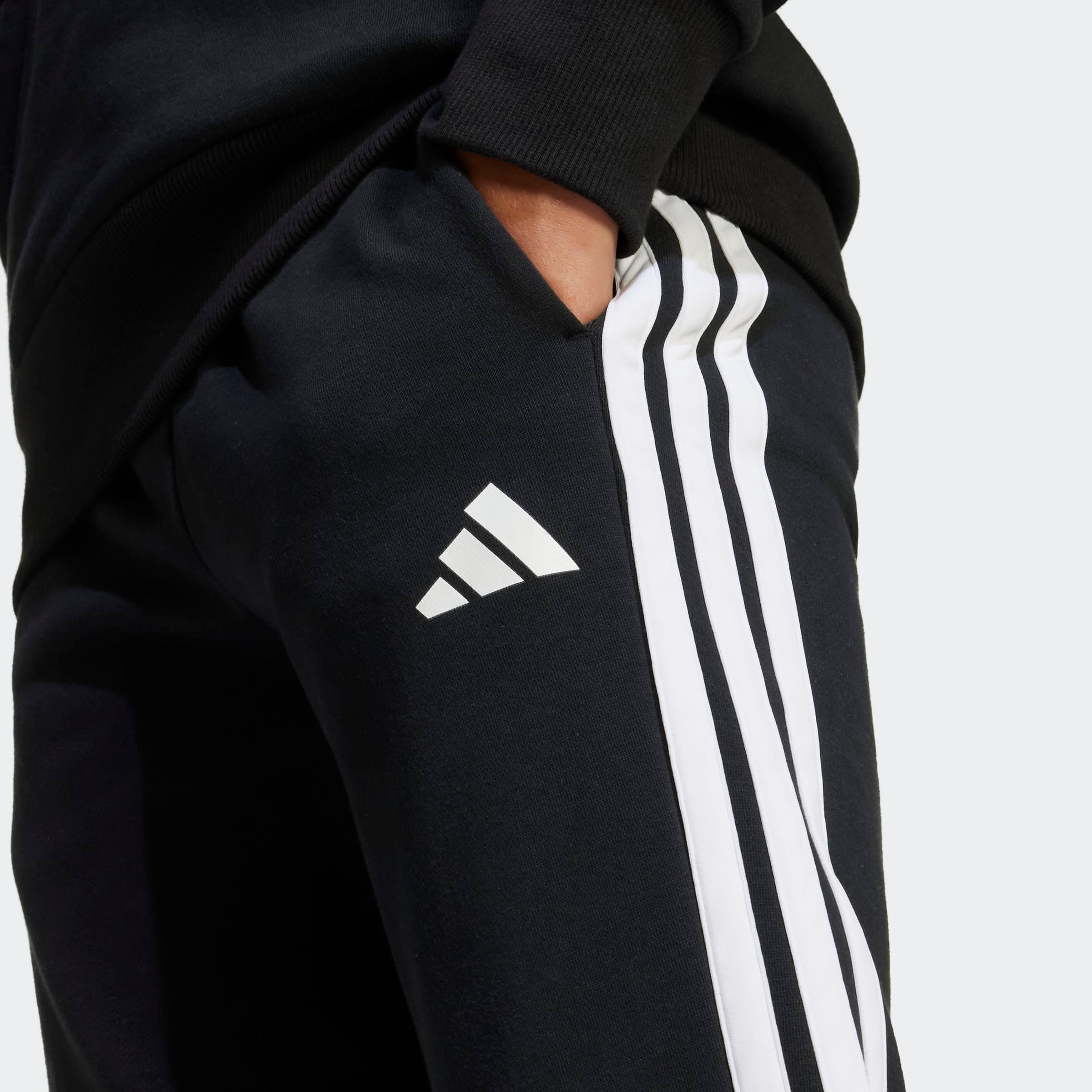 adidas Sportswear Pantalon de sport »J 3S TIB FL PT«  pour enfants, avec élastique, en coton et polyester