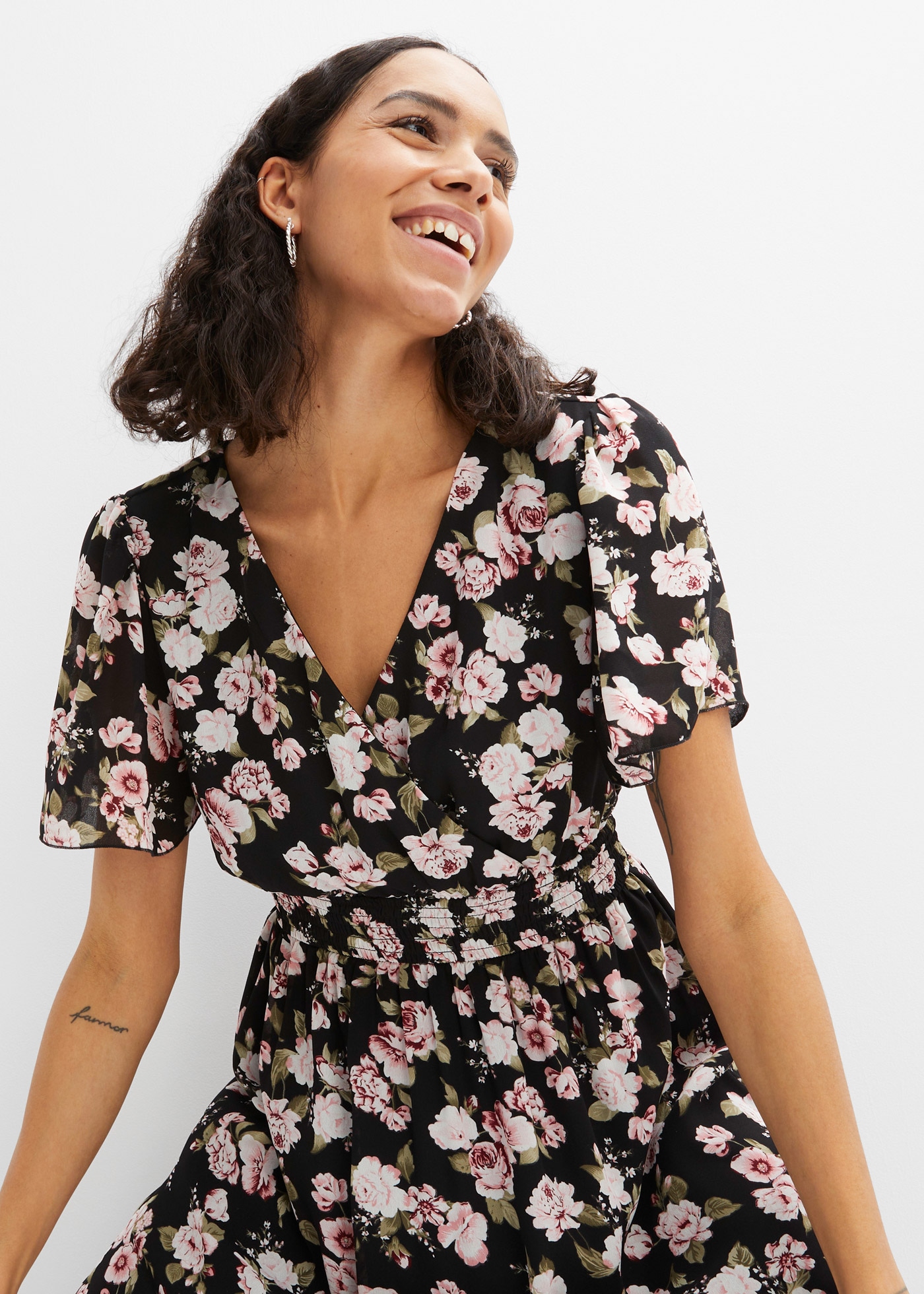 bonprix Maxikleid für den Alltag, aus Polyester, ausgestellte Passform