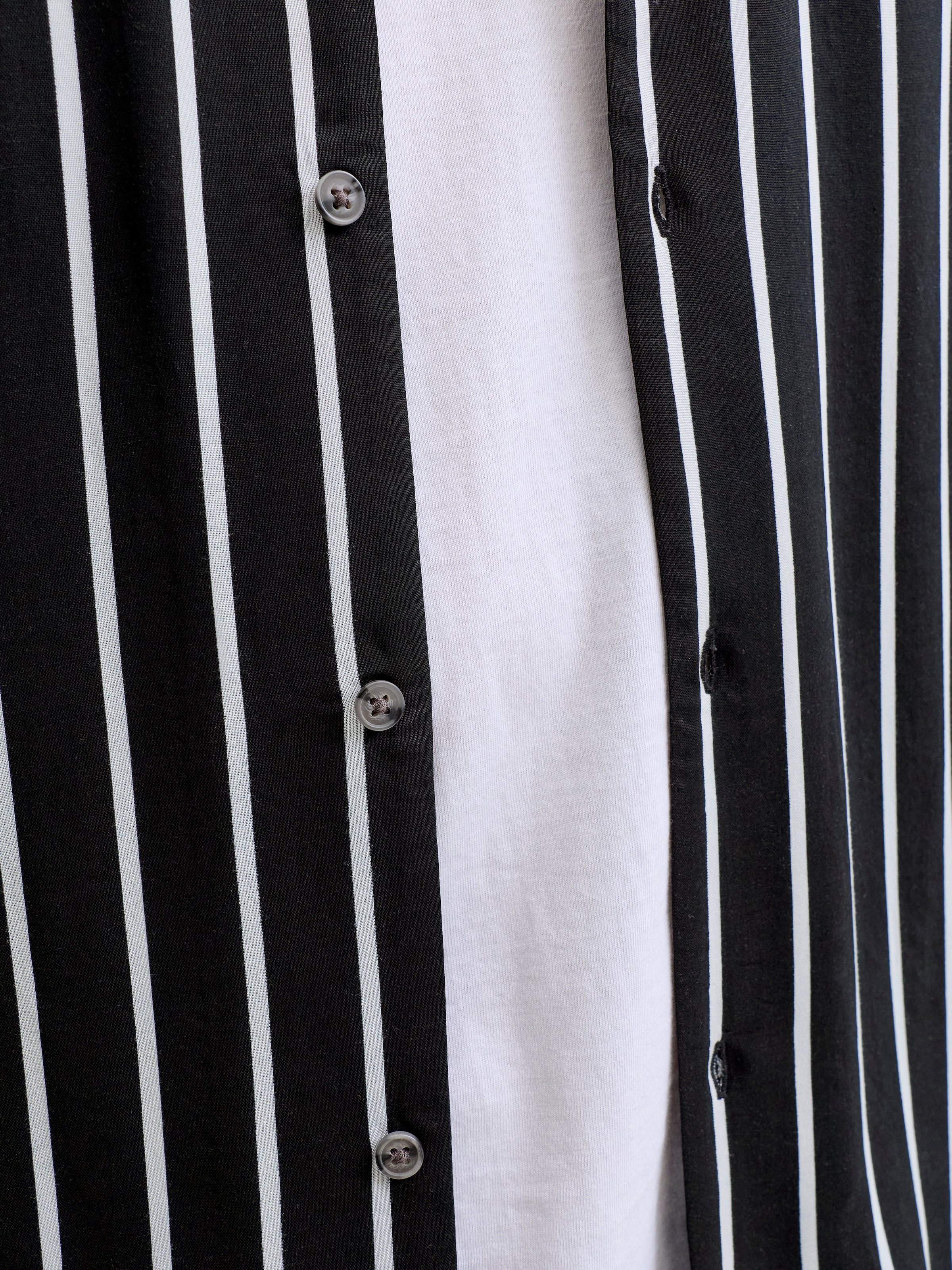 Jack & Jones PlusSize Kurzarmhemd »JJEJEFF RESORT STRIPE SHIRT SS PLS« Viskose, loose fit