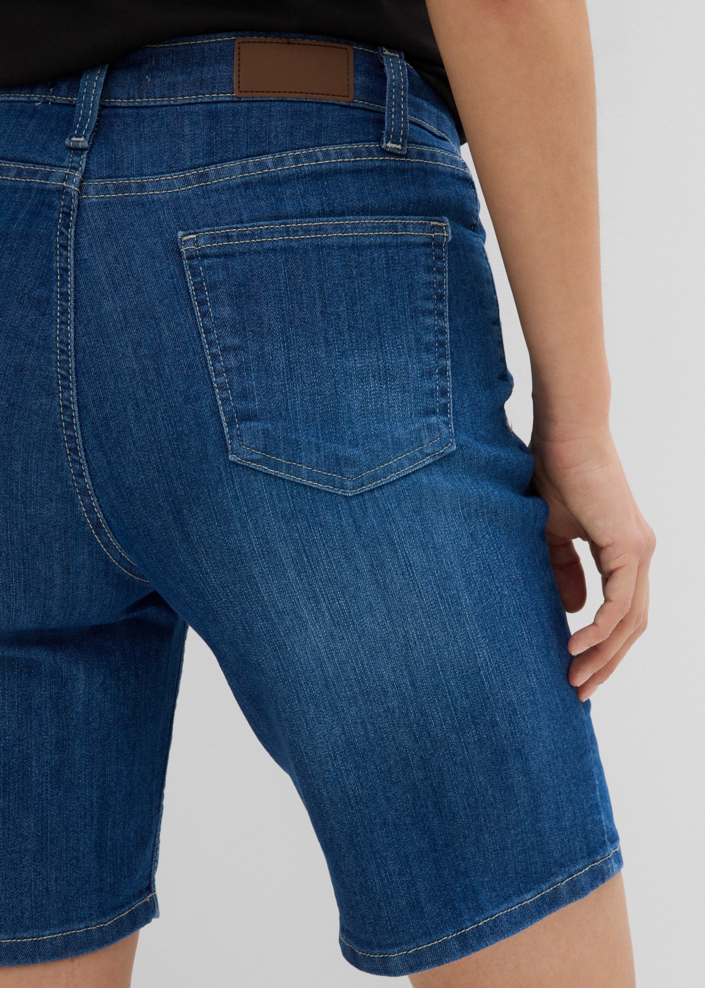 bonprix Bermuda  Coupe regular fit, en coton, polyester et élasthanne