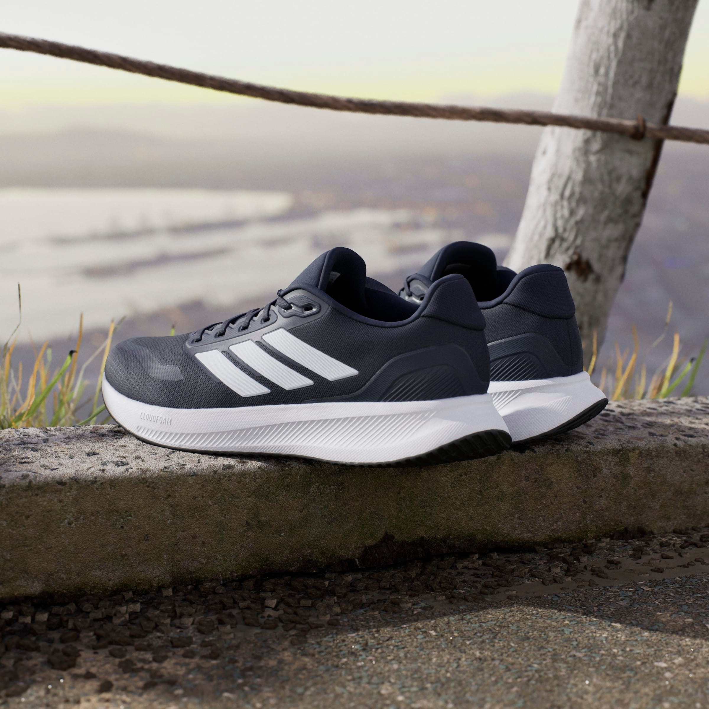 adidas Performance Chaussure de course »RUNFALCON 5«
