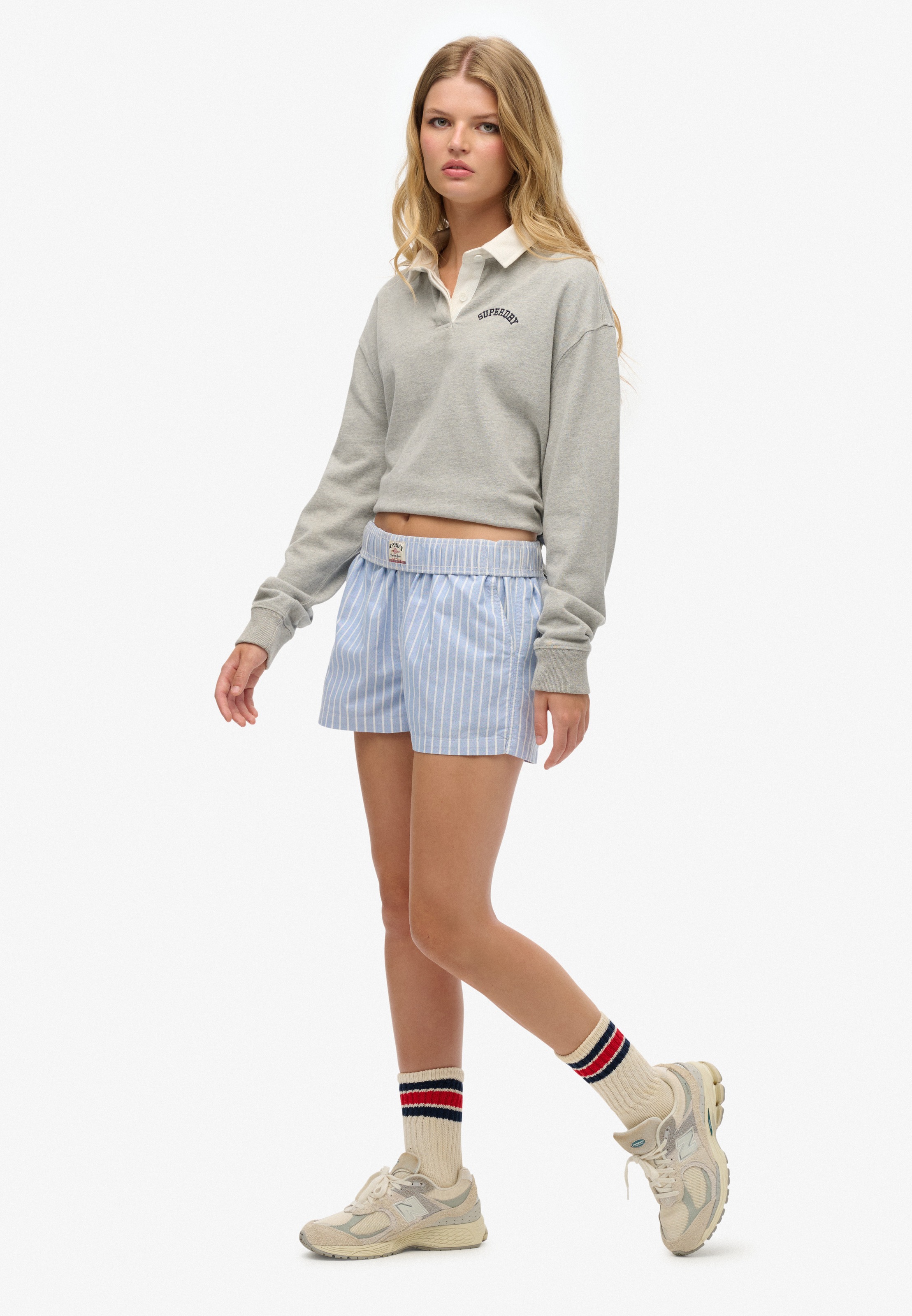 Superdry Shorts »COTTON STRIPE ELASTIC SHORT«  aus Baumwolle, Regular Fit, mit Gummizug, pflegeleichtes Webmaterial