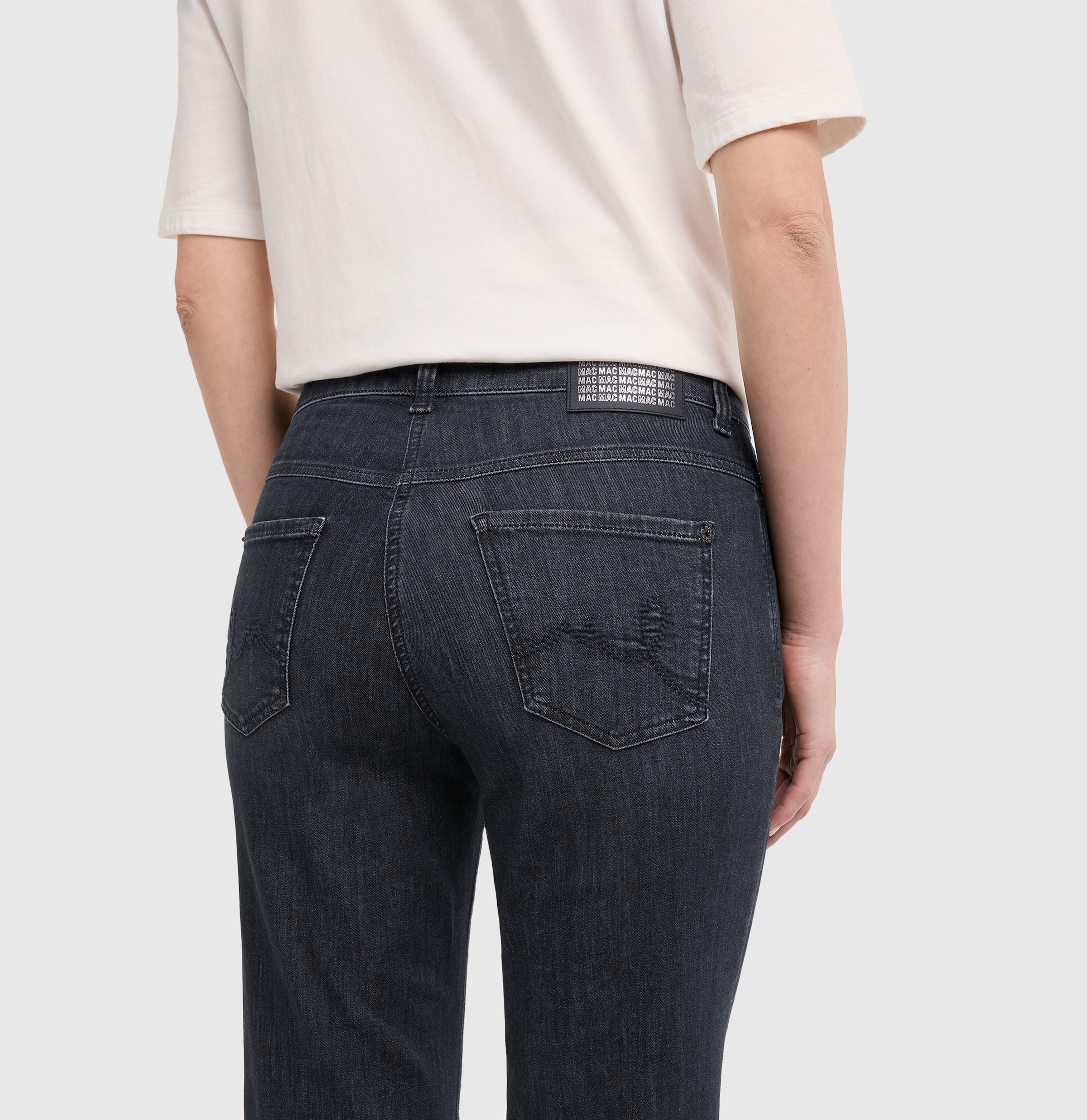 MAC Jeans bootcut Verzierung an den Vordertaschen