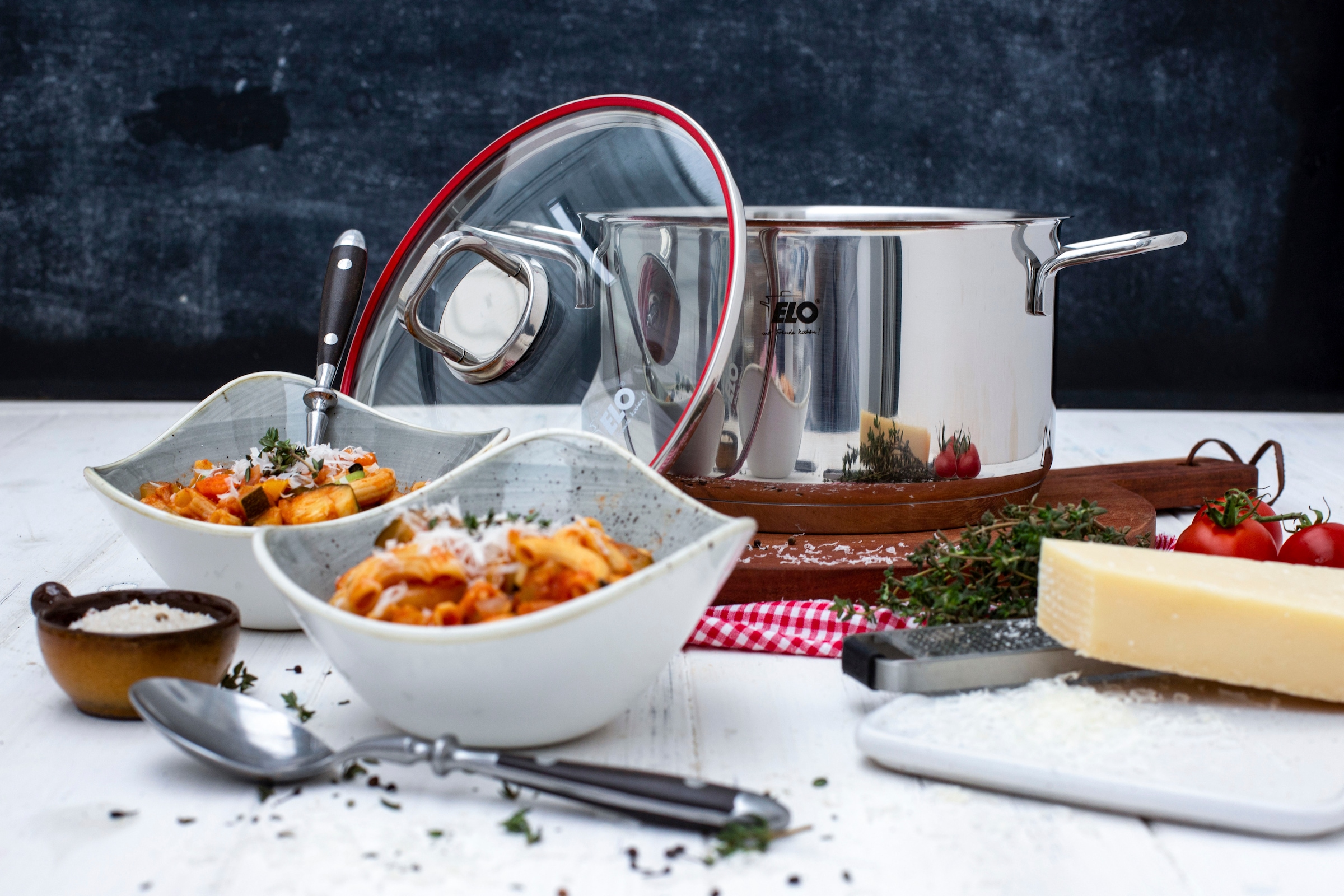 Elo Set de casseroles »Excellent« Set, Bratentopf Ø 20 cm, je 1 Fleischtopf Ø 16/20/24 cm, Kasserolle Ø 16 cm, 6 cuis tlg. inkl. Untersetzer, mit Literskala, Induktion