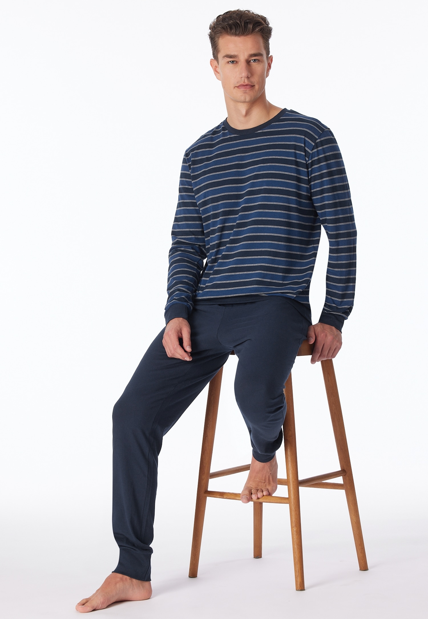 uncover by SCHIESSER Schlafanzug 2 tlg. Rundhalsausschnitt, Langarm, Single Jersey, feine Blockstreifen