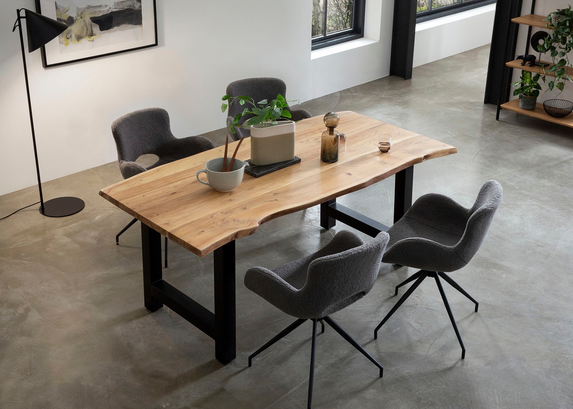 SalesFever Esstisch »Minimalistischer Tisch« Geölt und doppelt gewachstes Massivholz