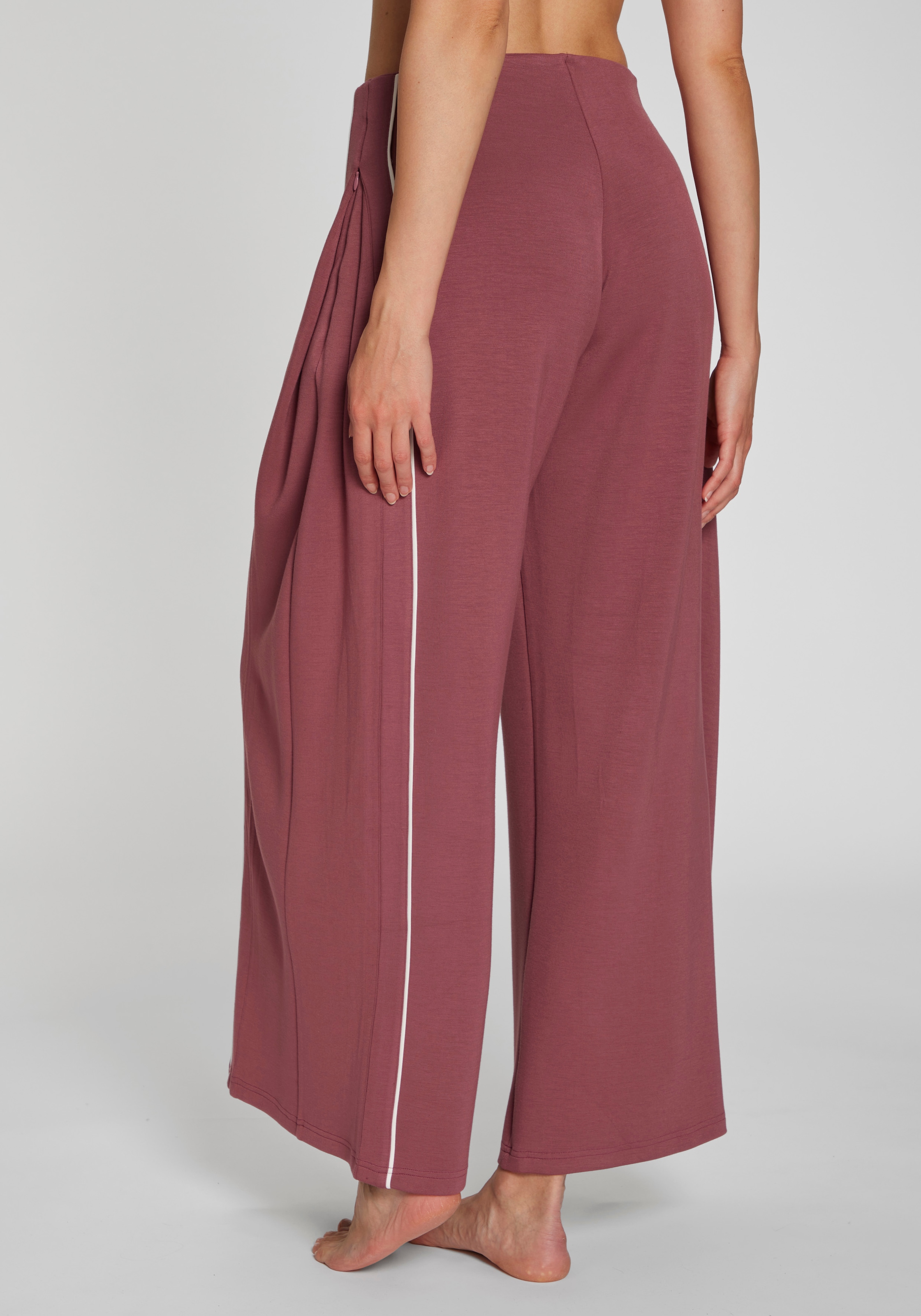 LASCANA Homewearhose  mit Piping und verdeckten Reissverschlusstaschen