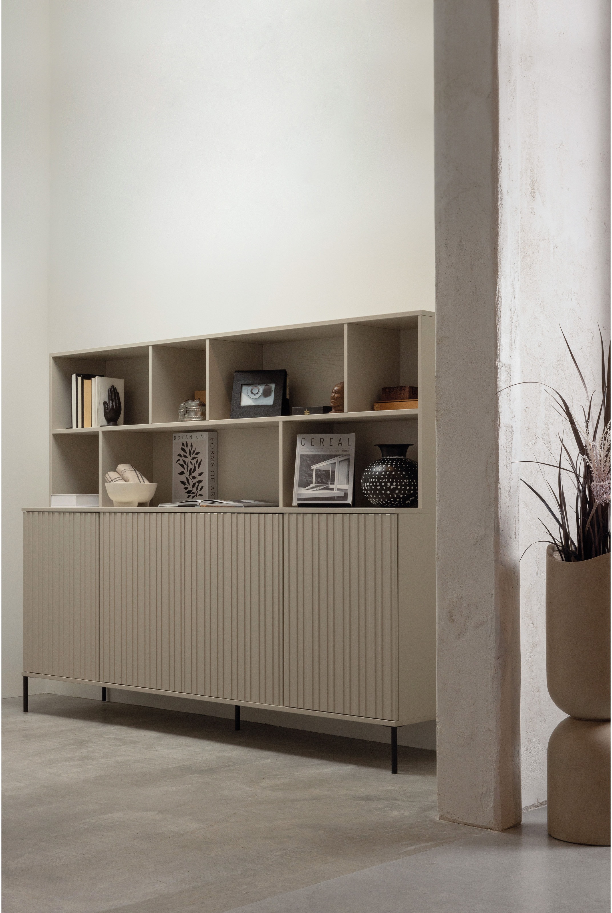 WOOOD Buffet »Gravu« Buffet New Gravure de WOOOD, design élégant et beaucoup de rangement