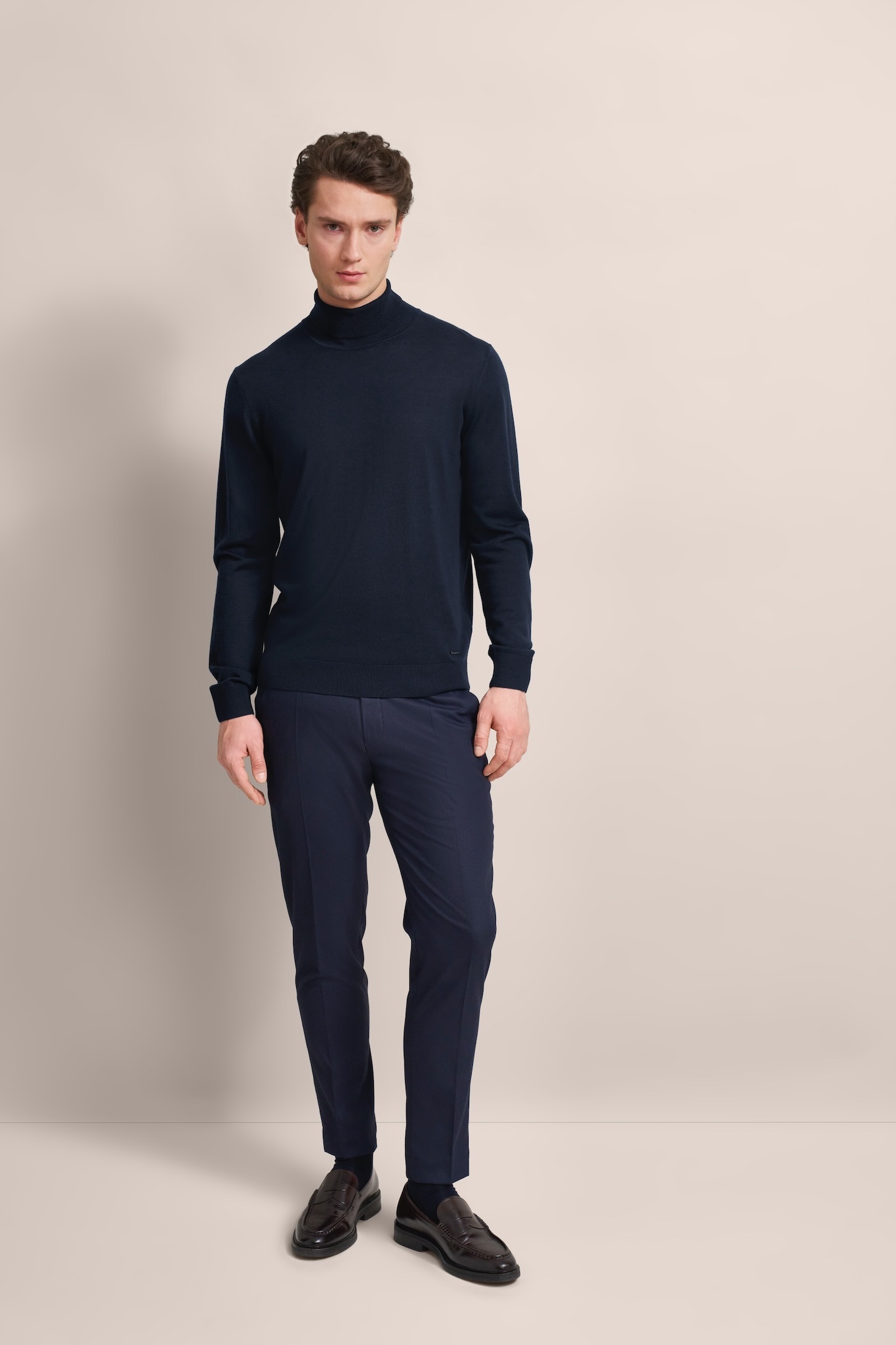 bugatti Pull à col roulé aus 100 % Merinowolle