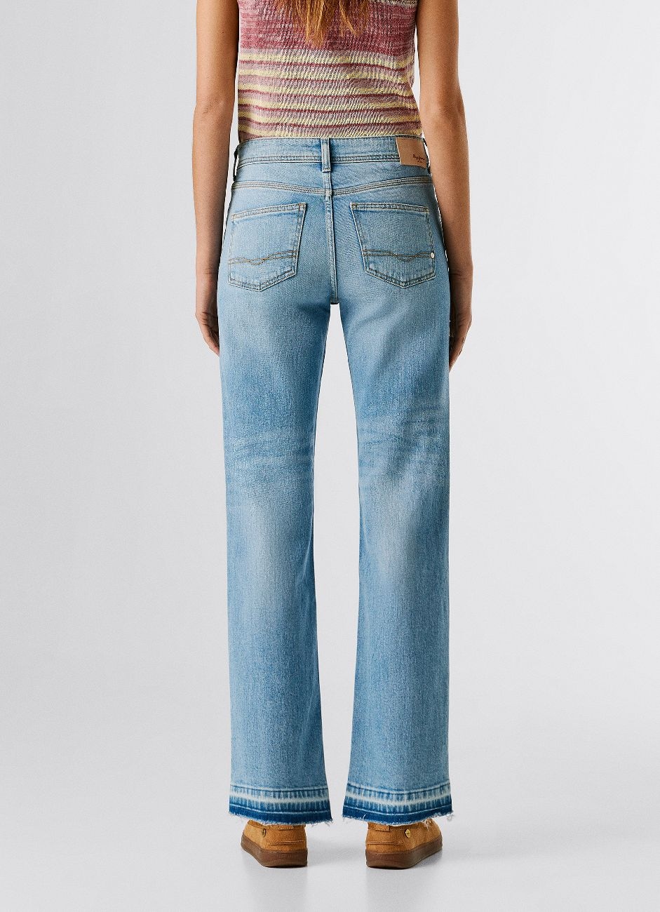 Pepe Jeans 5-Pocket-Jeans »STRAIGHT JEANS MW ARROW« mit leicht ausgefranstem Beinabschluss, Mid Waist