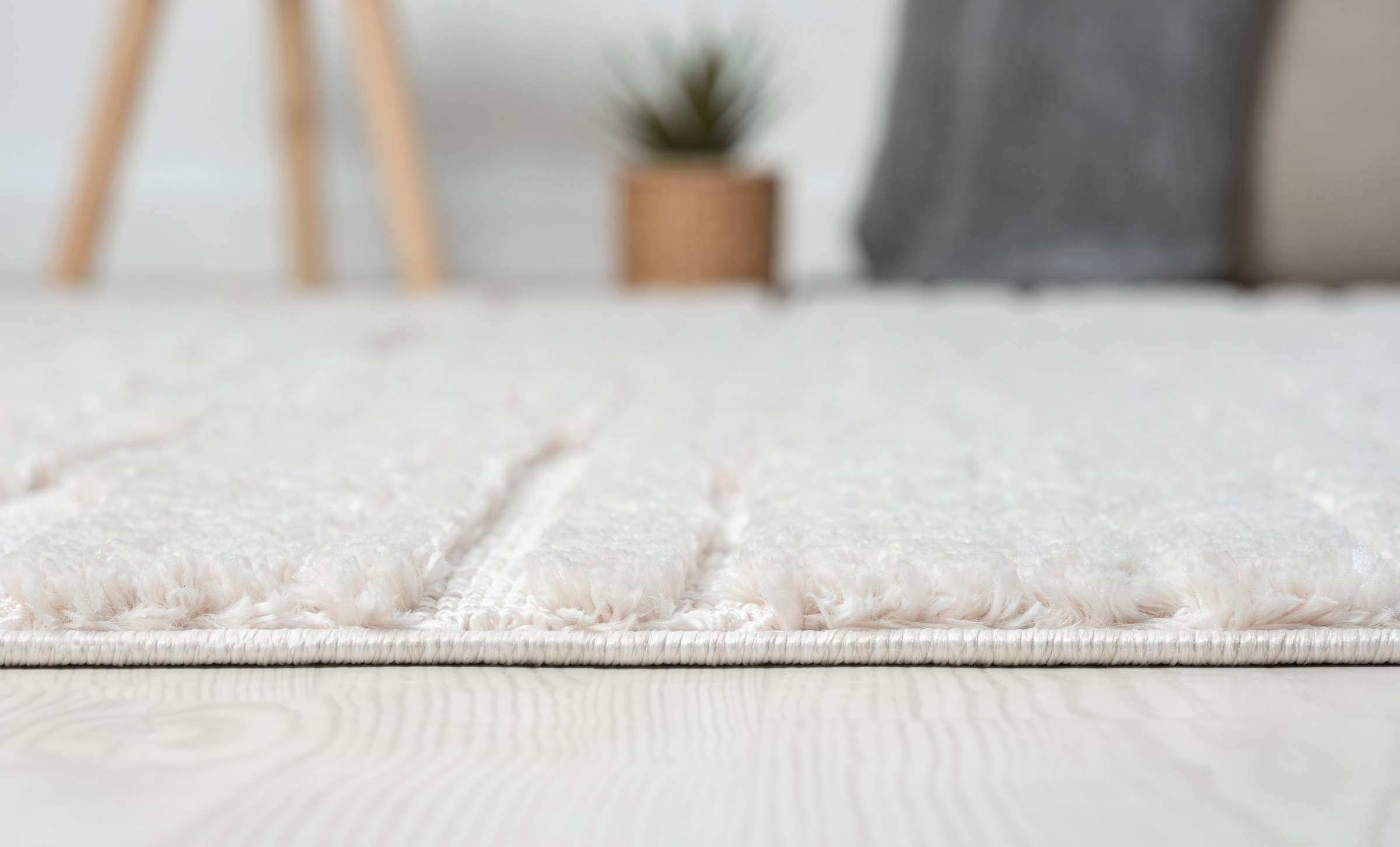 Myflair Möbel & Accessoires Teppich »Enya« rechteckig 17 mm Höhe Uni Farben, Hoch-Tief Effekt, mit Fransen, besonders weich