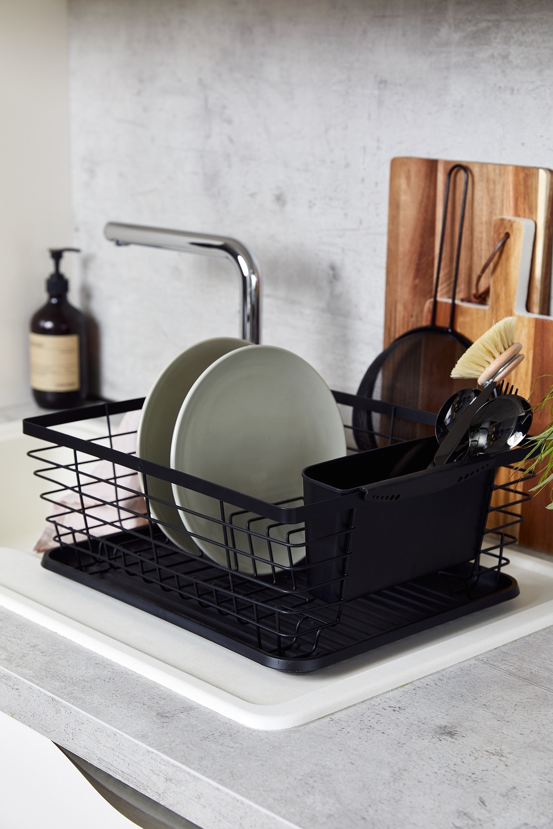 WENKO Trockenständer »Modell Drip« Abtropfgestell für Geschirr, mit Abtropfschale und Besteckkorb